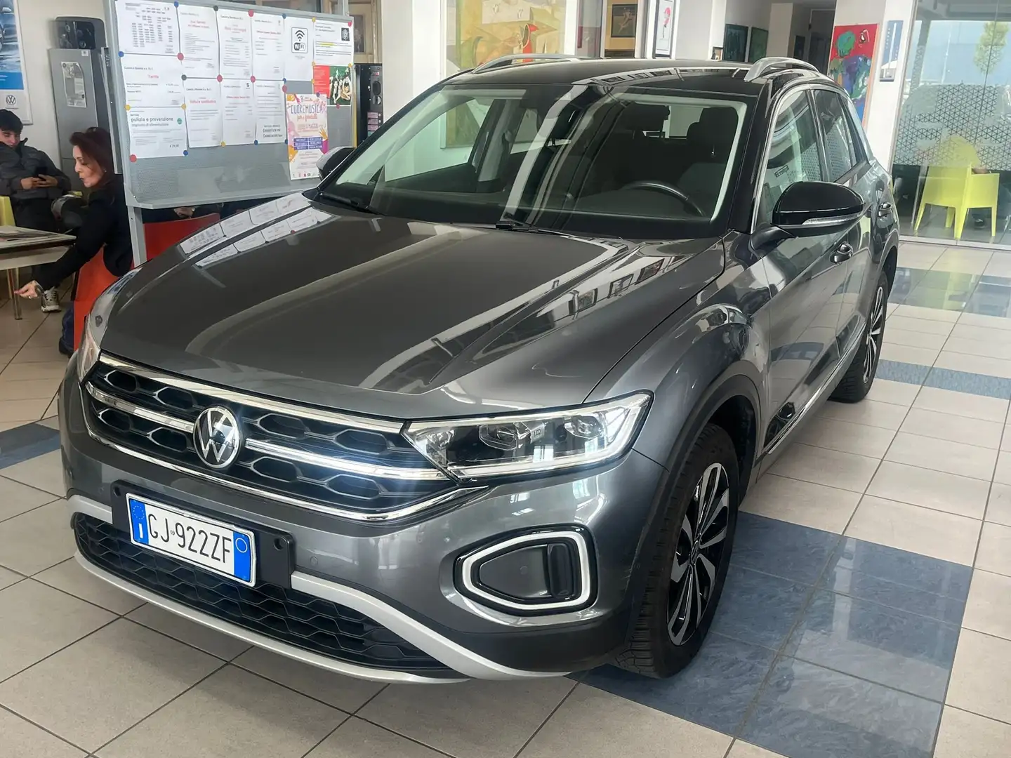 Volkswagen T-Roc T-Roc 1.0 tsi Style 110cv Grigio - 1