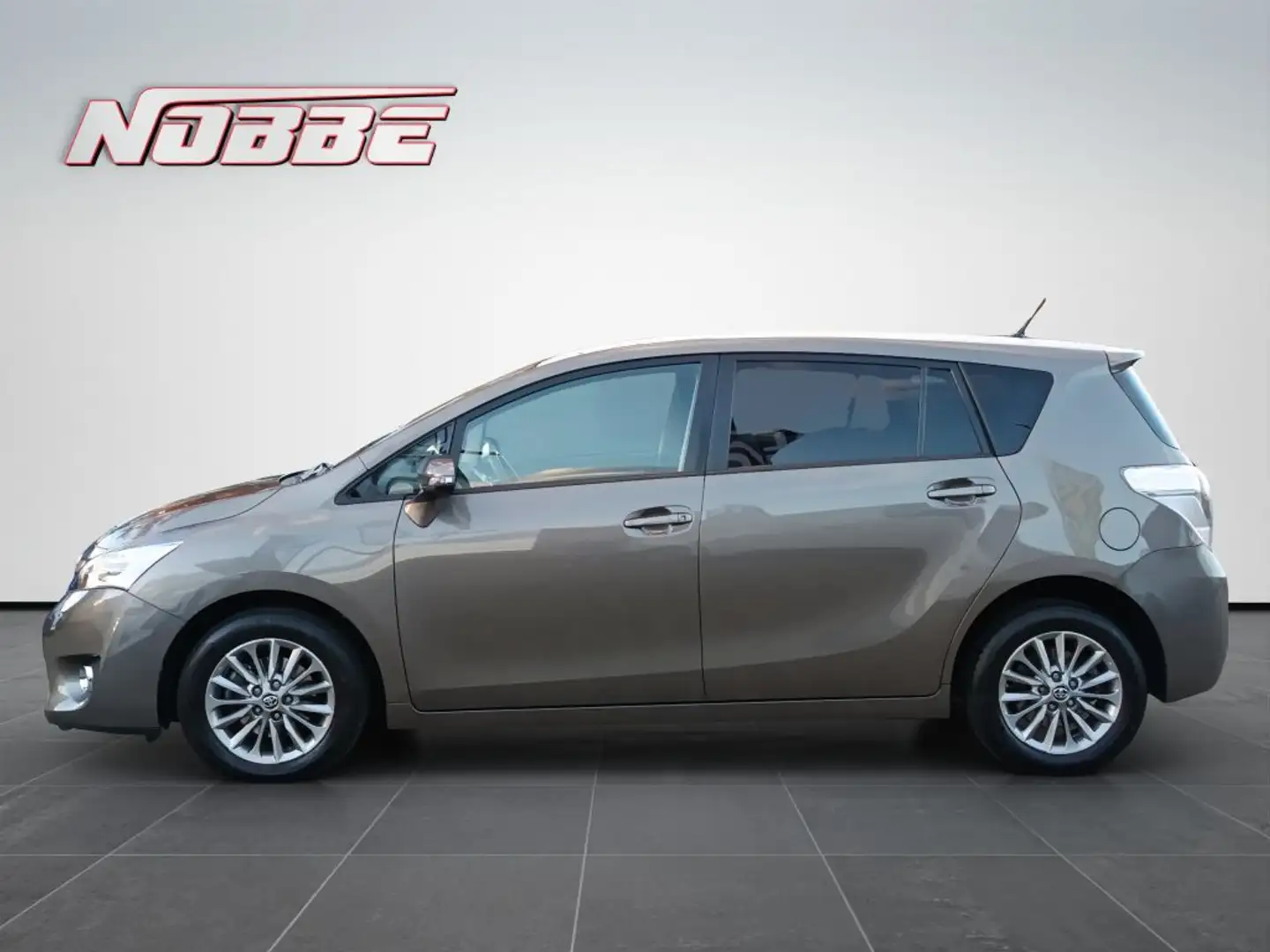 Toyota Verso 1.6 D-4D 5-Sitzer Start/Stop Comfort - 2