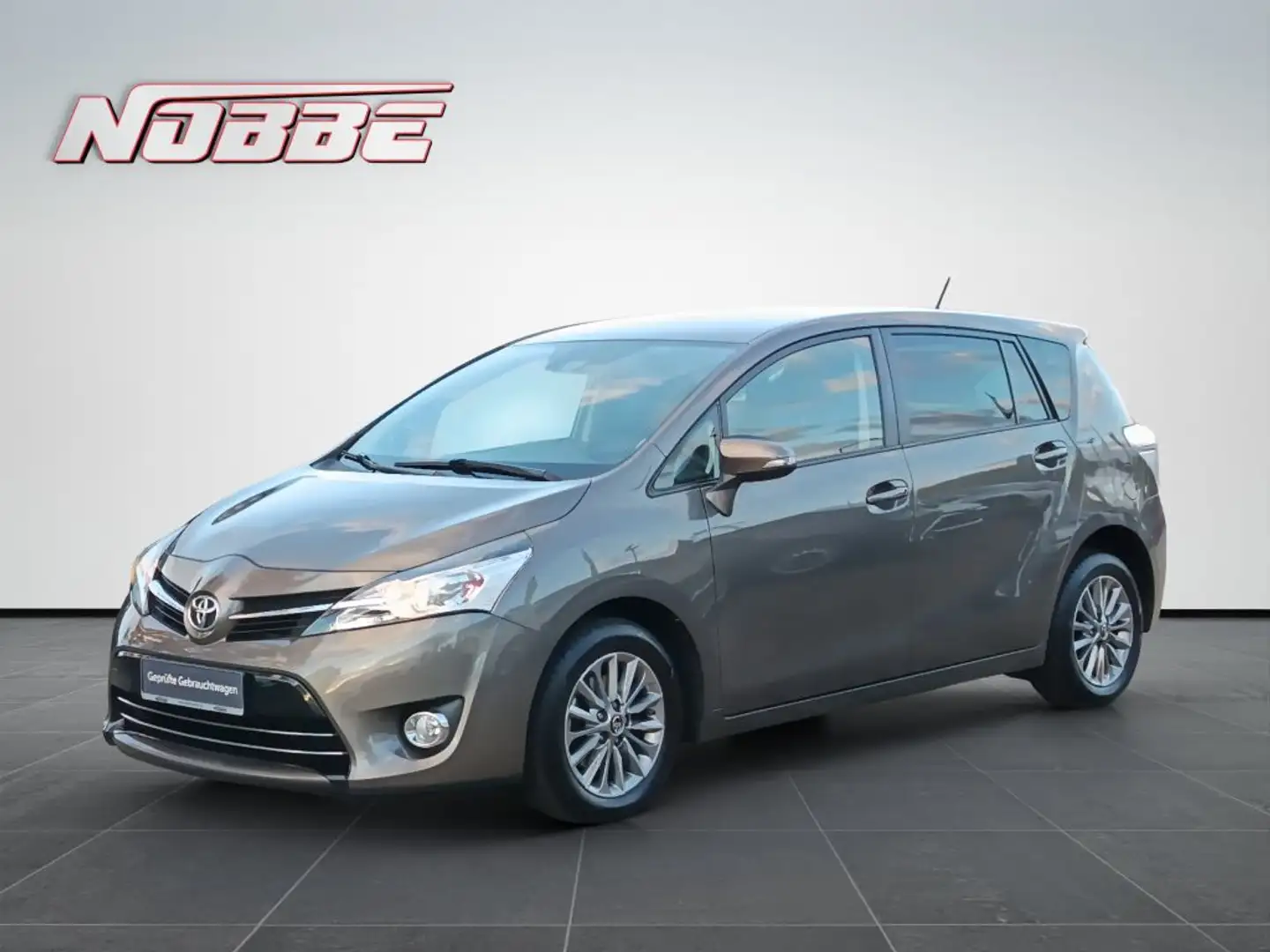 Toyota Verso 1.6 D-4D 5-Sitzer Start/Stop Comfort - 1
