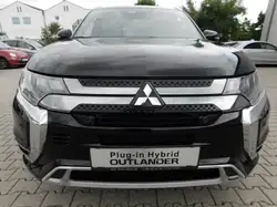 Mitsubishi Outlander PHEV Top 4WD 1.Hd.Mits. S Heftgeplegt