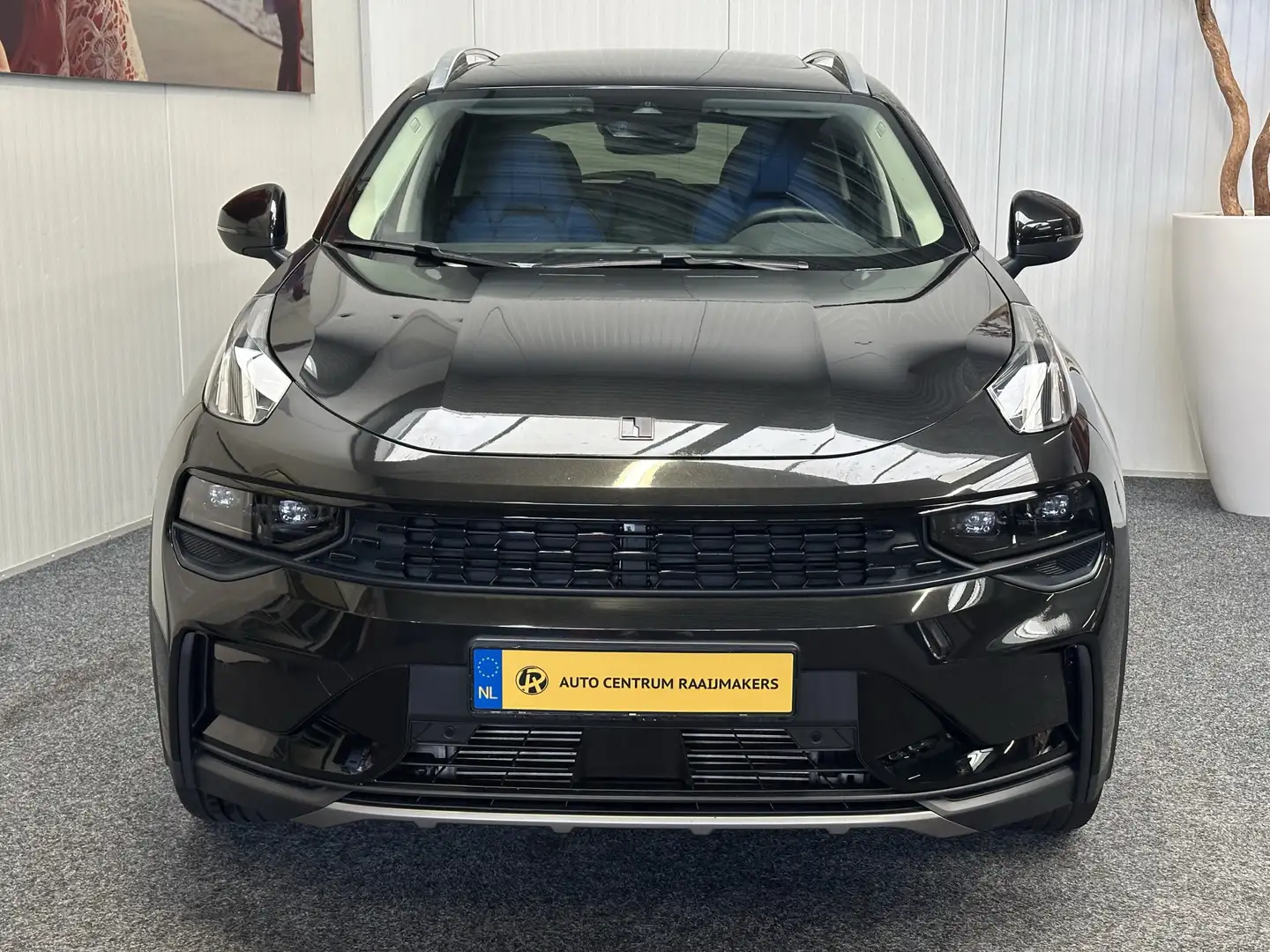 Lynk & Co 01 1.5 BLACK LINE PREMIUM 50 STUKS OP VOORRAAD ! VOL Zwart - 2