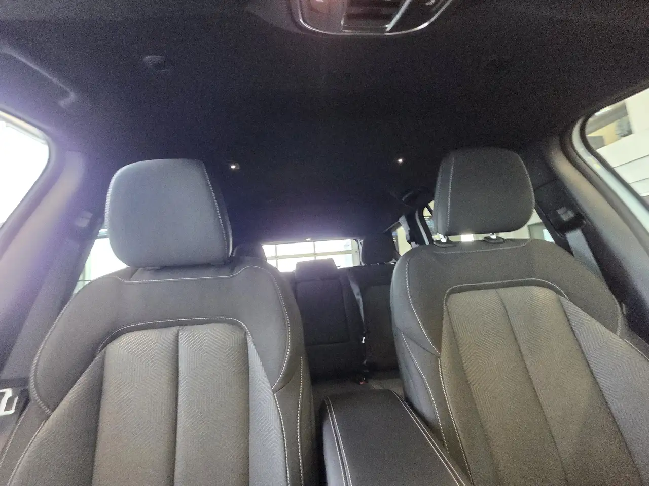 Jeep Cherokee снимка Jeep Cherokee
