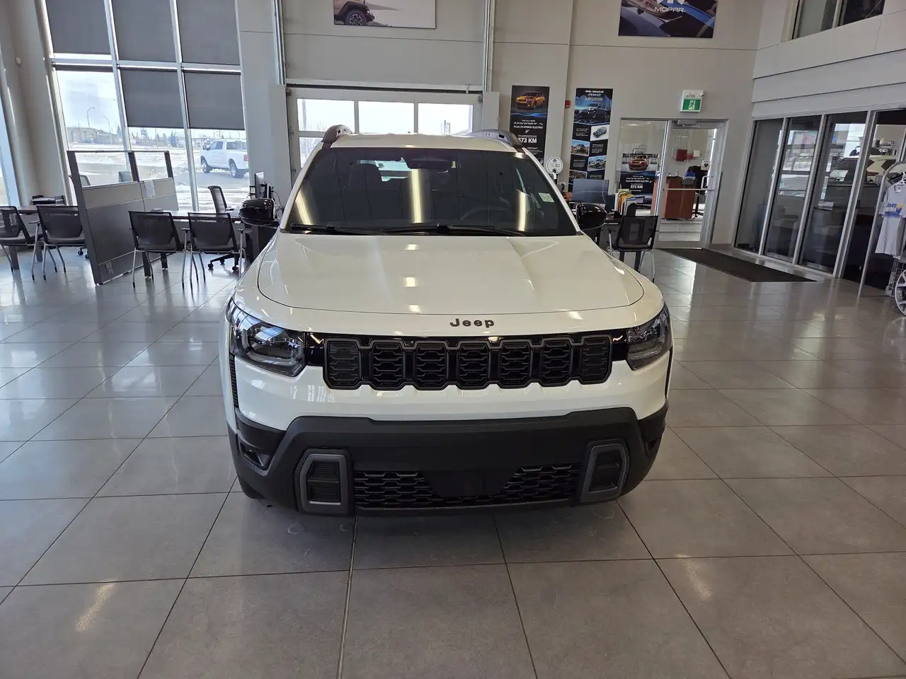 Jeep Cherokee снимка Jeep Cherokee