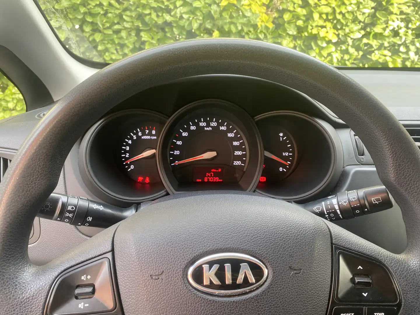 Kia Rio 5p 1.3 RS - 2