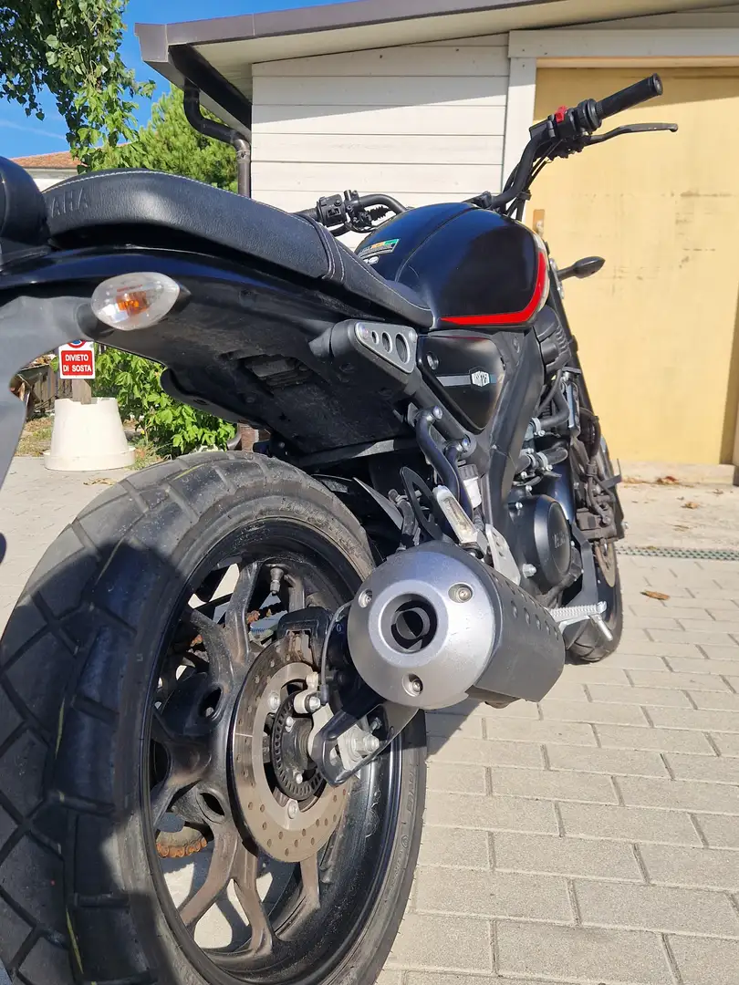 Yamaha XSR 125 Black - 2