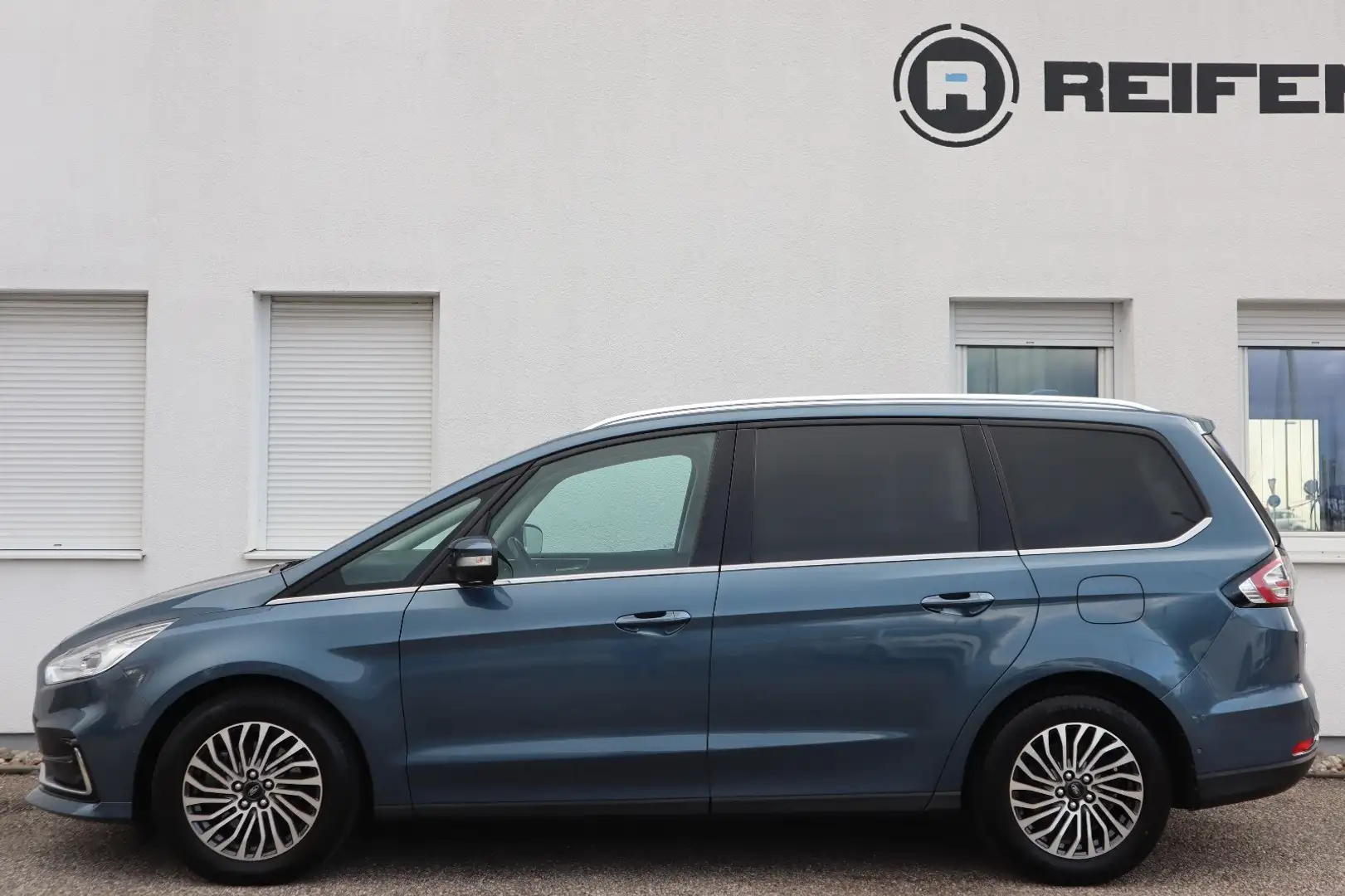 Ford Galaxy 2,0 EcoBlue SCR Titanium Aut. - 1