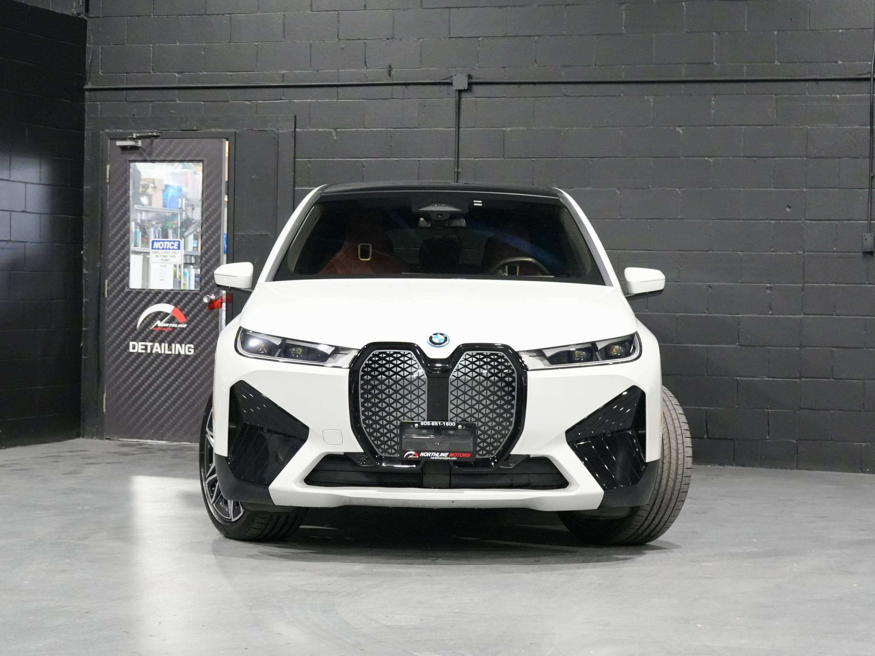 2024 BMW iX