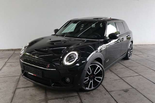 Imagine MINI Cooper SD Clubman ALL4*JCW-Kit*Pano*R.Kam*HUD