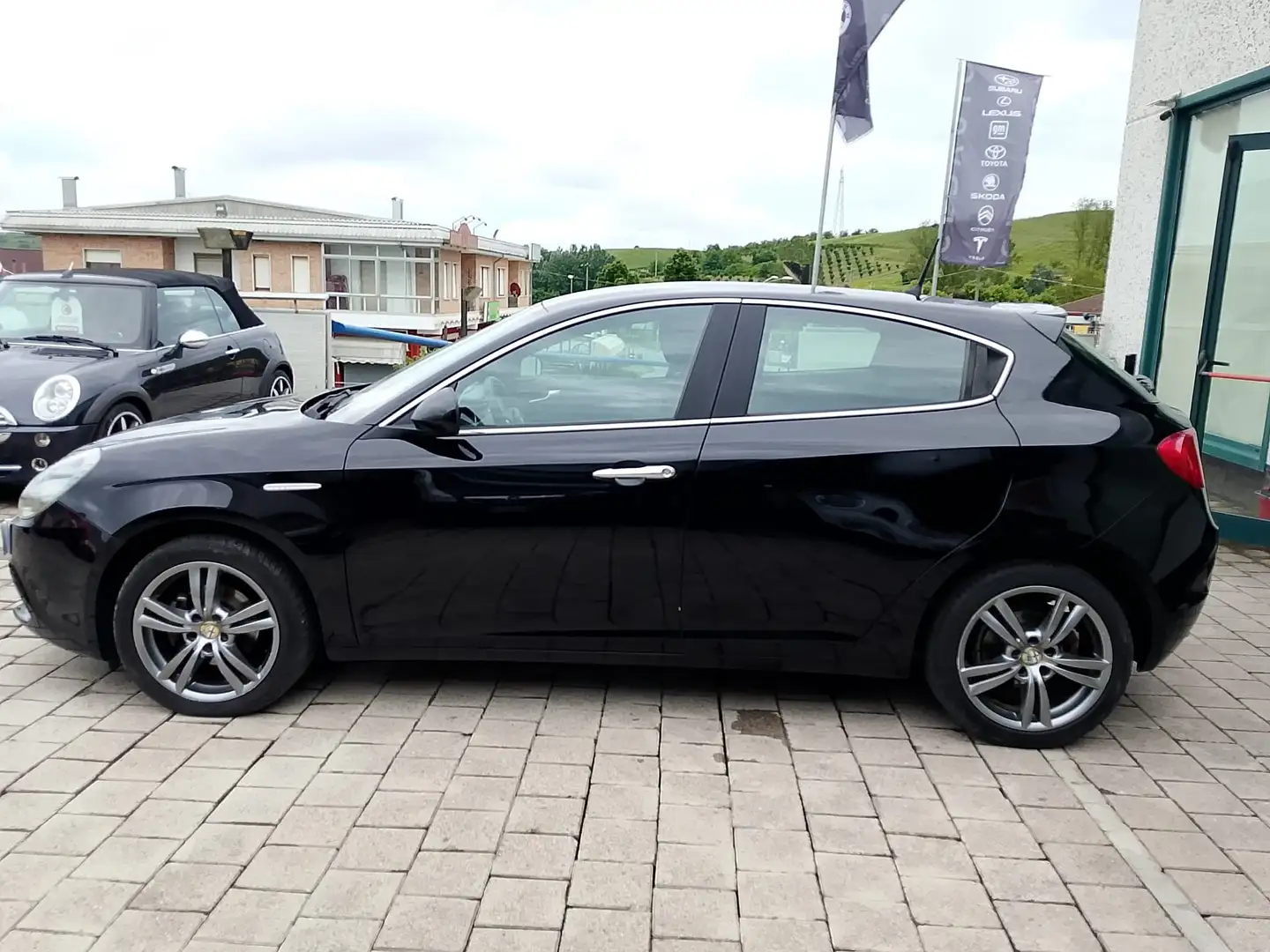 Alfa Romeo Giulietta 1.6 jtdm2 Progression E5+ Noir - 2