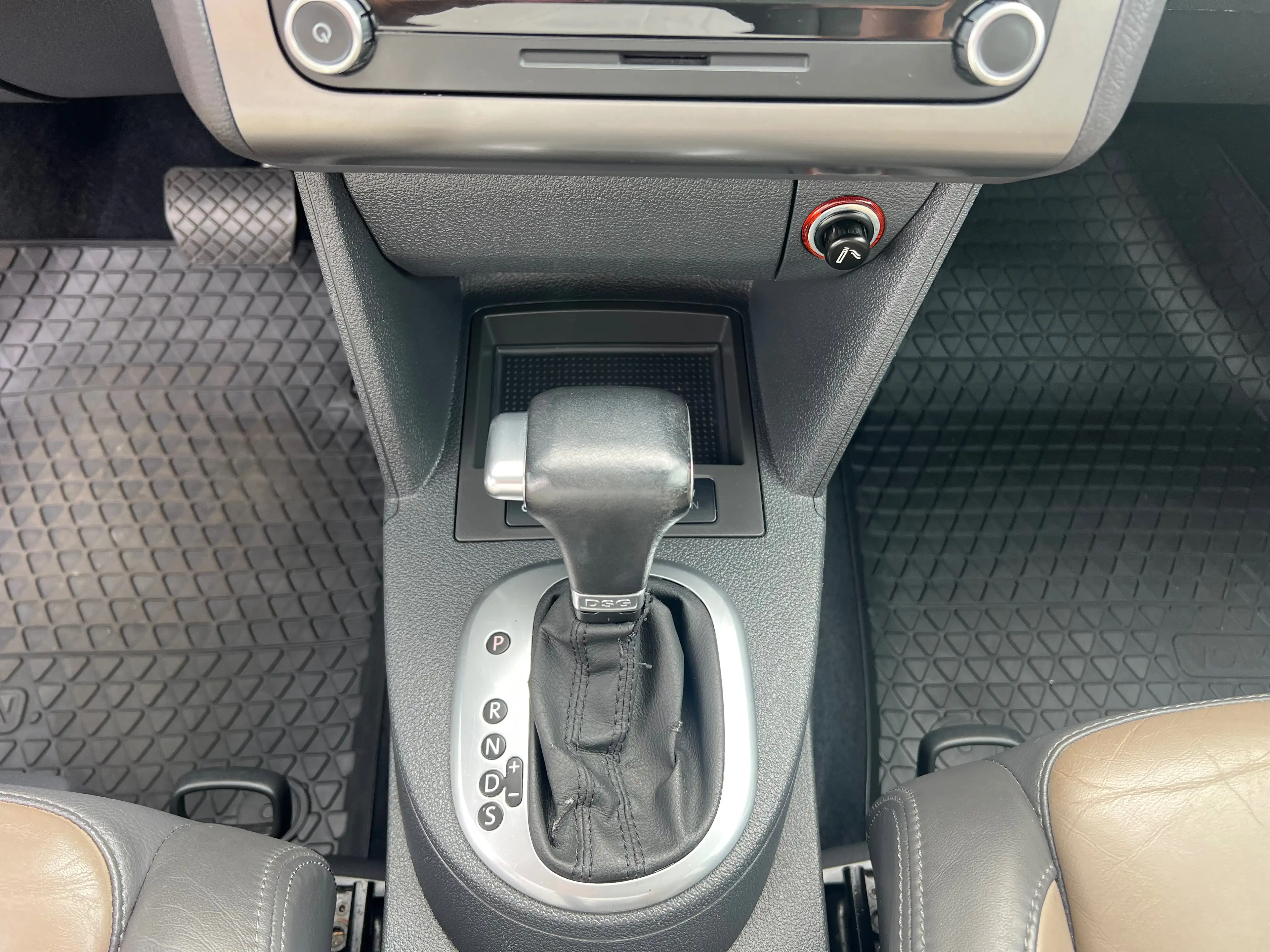 Volkswagen Cross Touran Touran 1.4 TSI DSG — photo 13