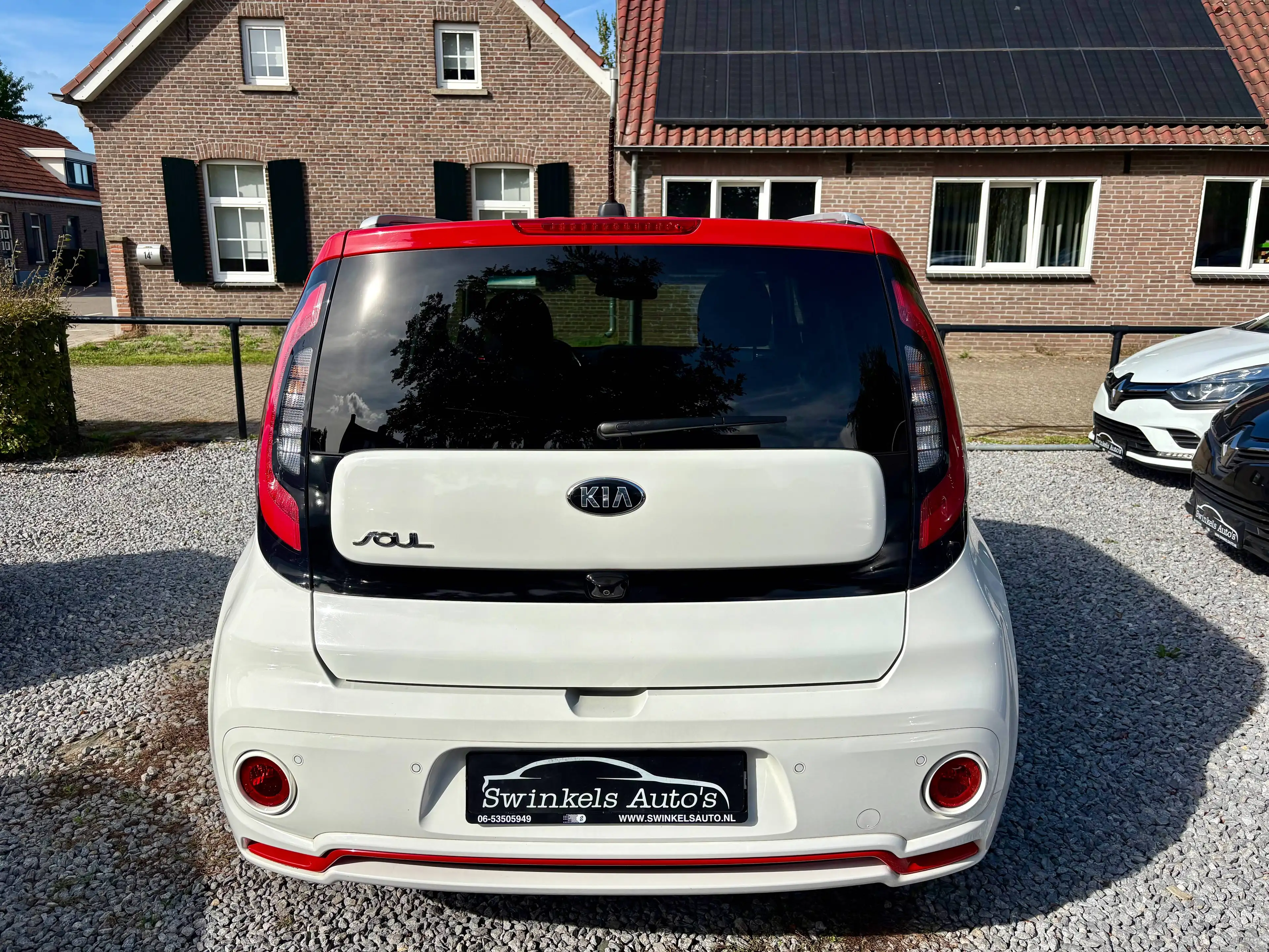 Kia Soul 1.6 Spirit 132pk-Bijna alle extra's!-zeer mooie staat-prijs is inclusief servicebeurt en garantie. — photo 6
