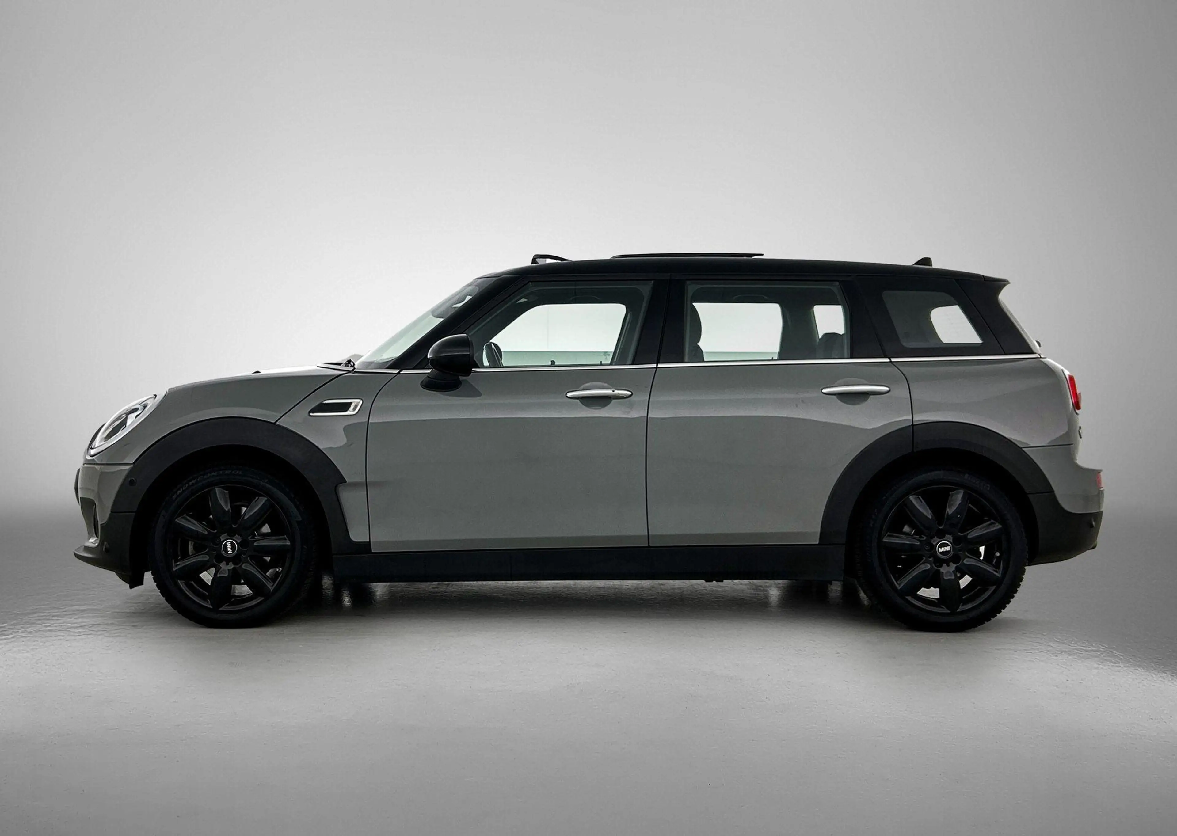 MINI Cooper Clubman 1.5 Chili Hyde Park — photo 2