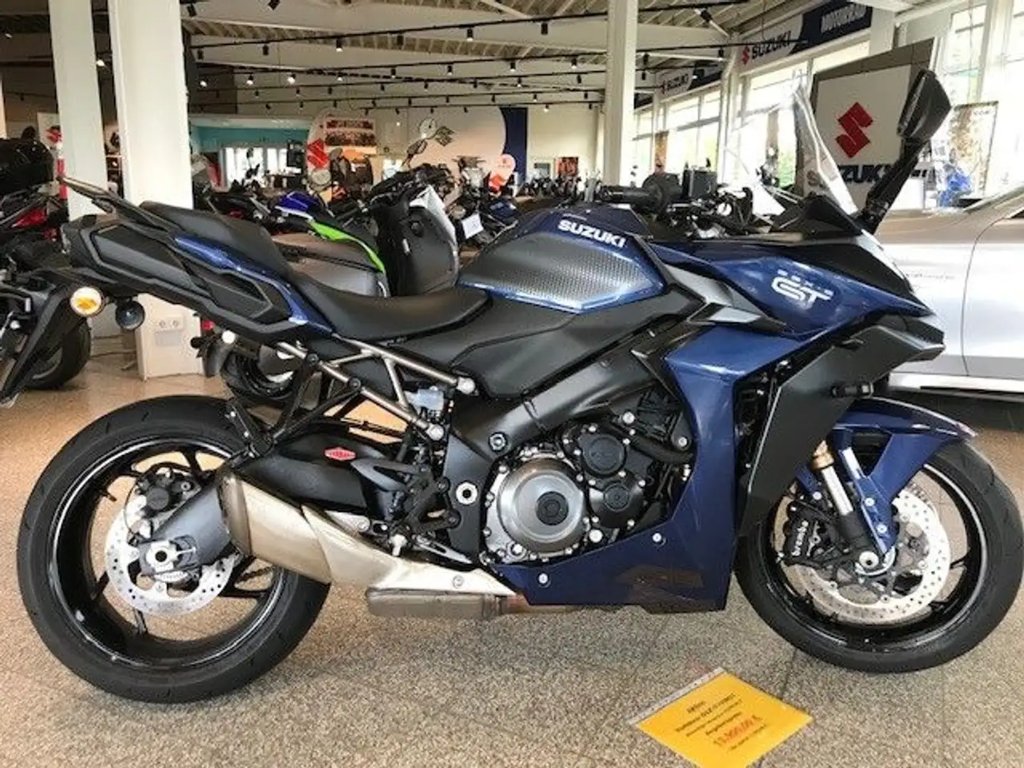 Suzuki GSX S 1000GT Синій - 1