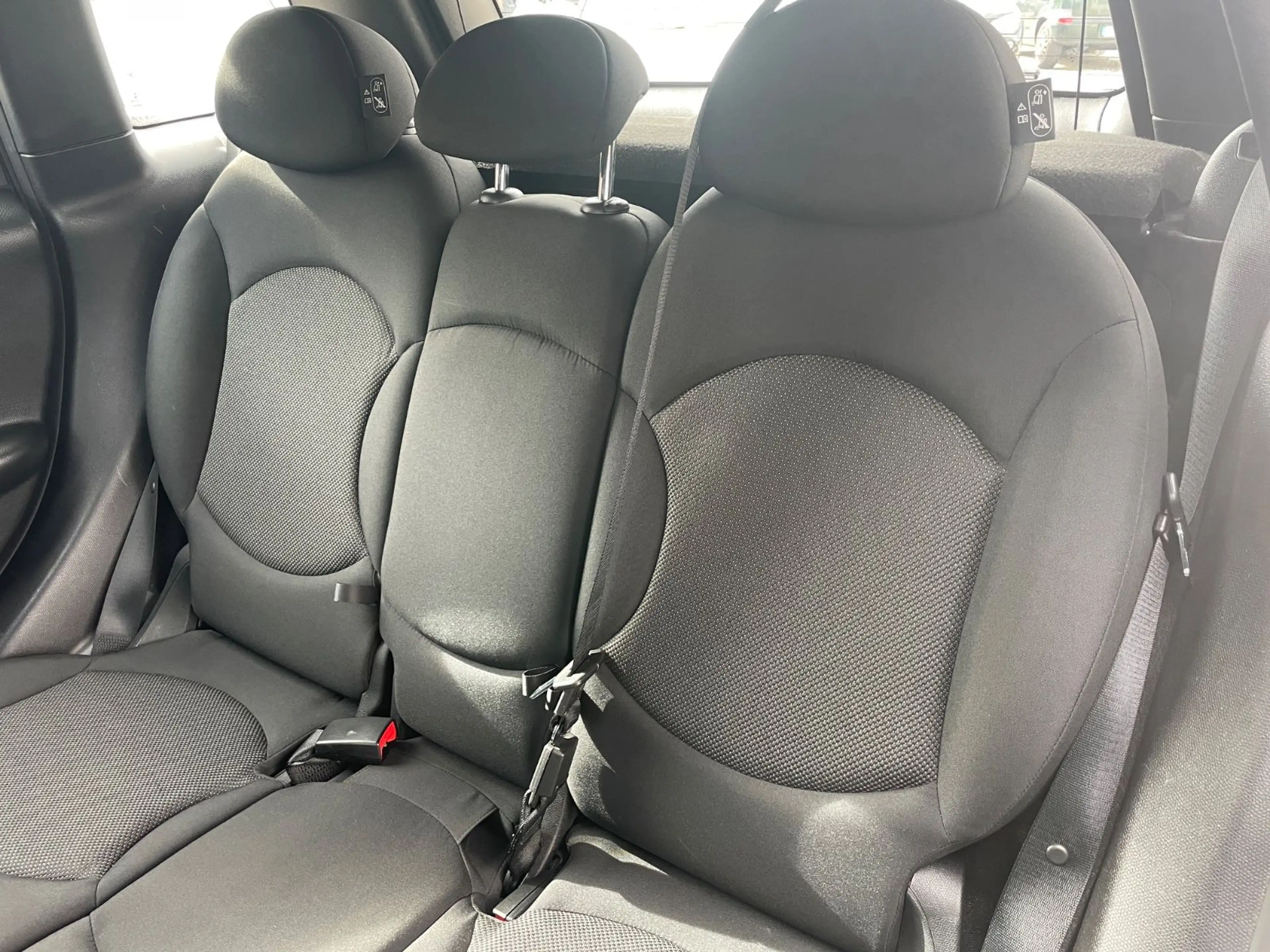 MINI One Countryman aus 2.Hand TÜV-AU NEU — photo 10
