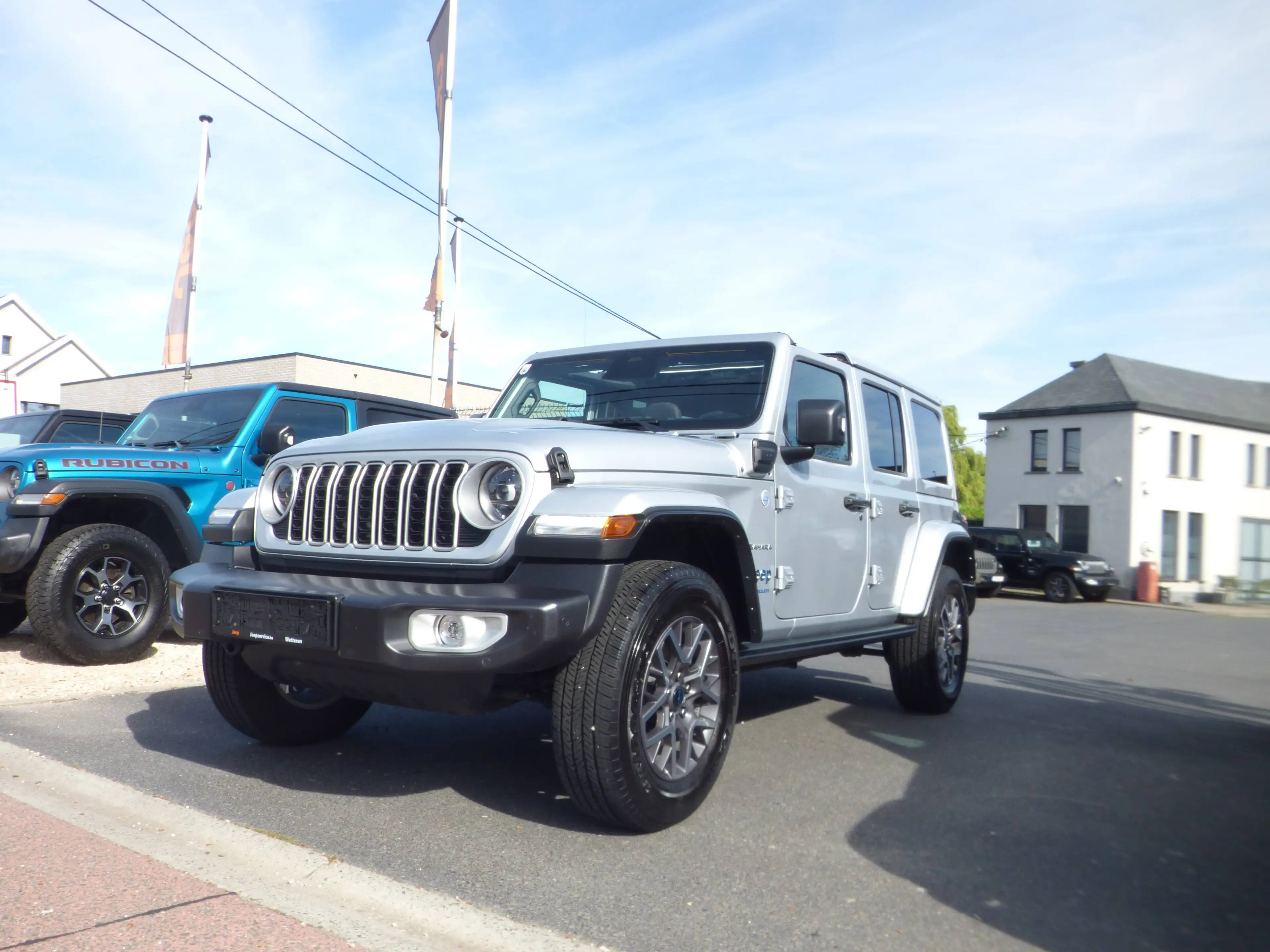 Jeep Wrangler Wrangler PHEV 2.0 Turbo 4xe Sahara **17833km** — photo 11