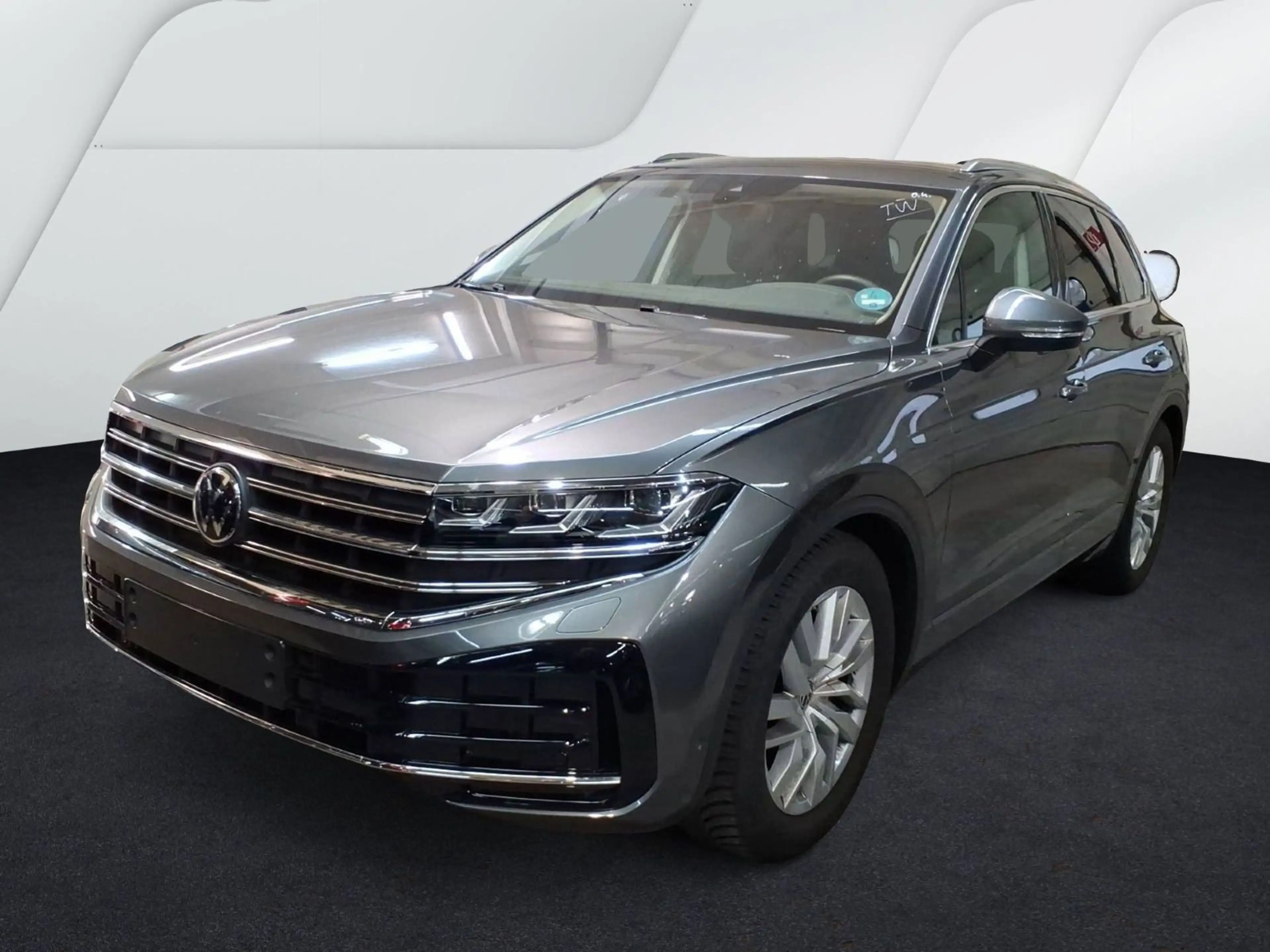 Volkswagen Touareg 3.0 TDI DSG 4M ELEGANCE NAVI AHK LUFT LE — photo 2