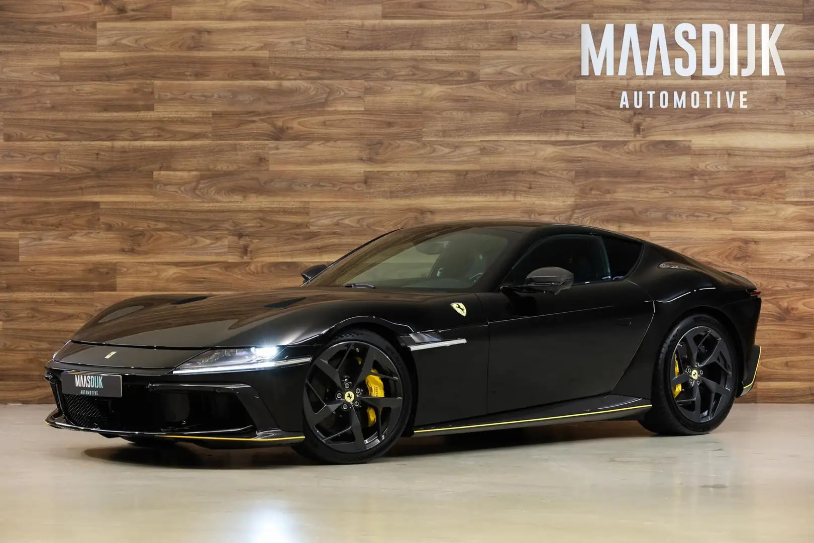 Ferrari 12 Cilindri 6.5 V12|Atelier|Massage|Pano|Full Carbon| Schwarz - 1