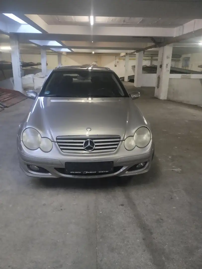 Mercedes-Benz sehr Guten Zustand   TEL 015786805621 - 2