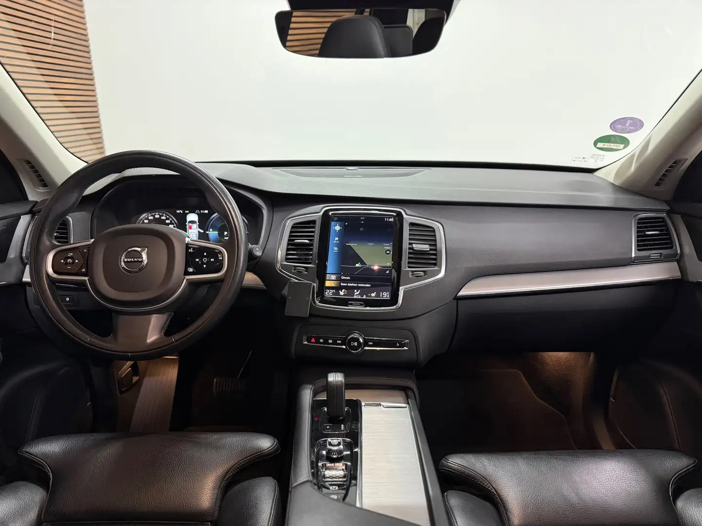 Volvo XC90 2.0 T8 Recharge AWD | Pano | 7p | Leder | H&K | El Bleu - 2