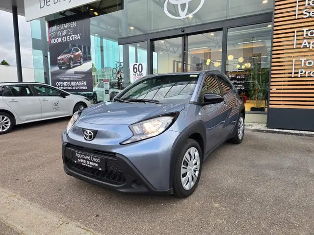 Toyota Aygo X play