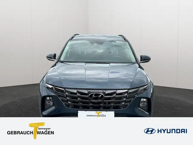 Hyundai Tucson view 2