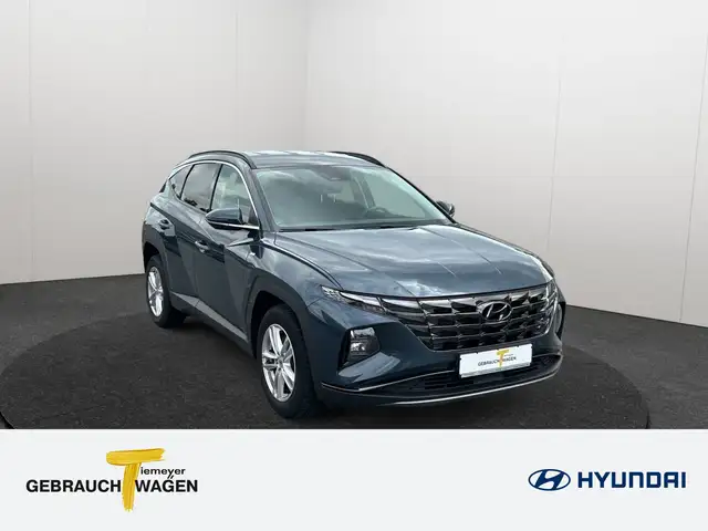 Hyundai Tucson view 3