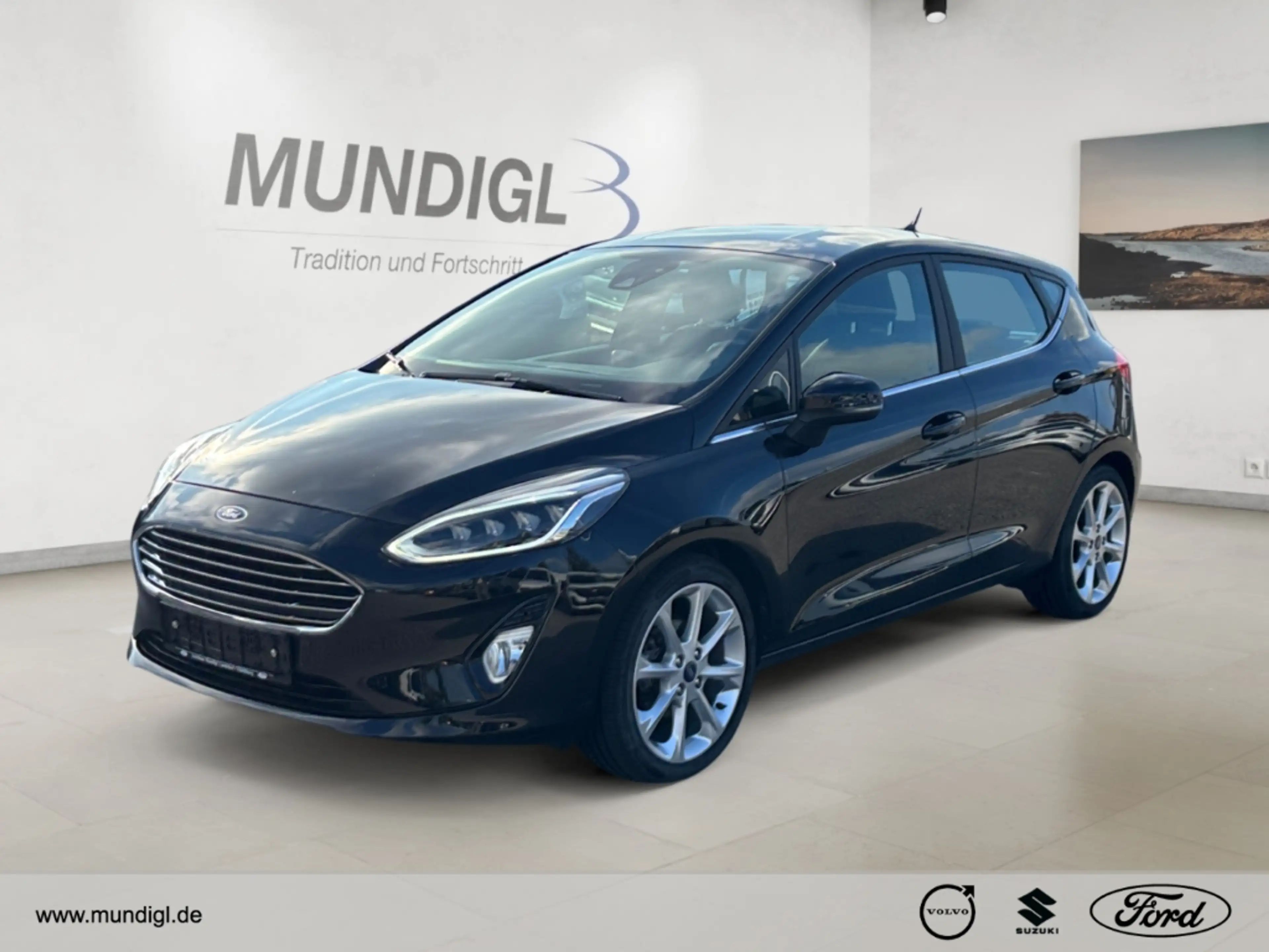 Ford Fiesta Titanium AHK PDC FSE BT USB eAS LED Apple CarPlay