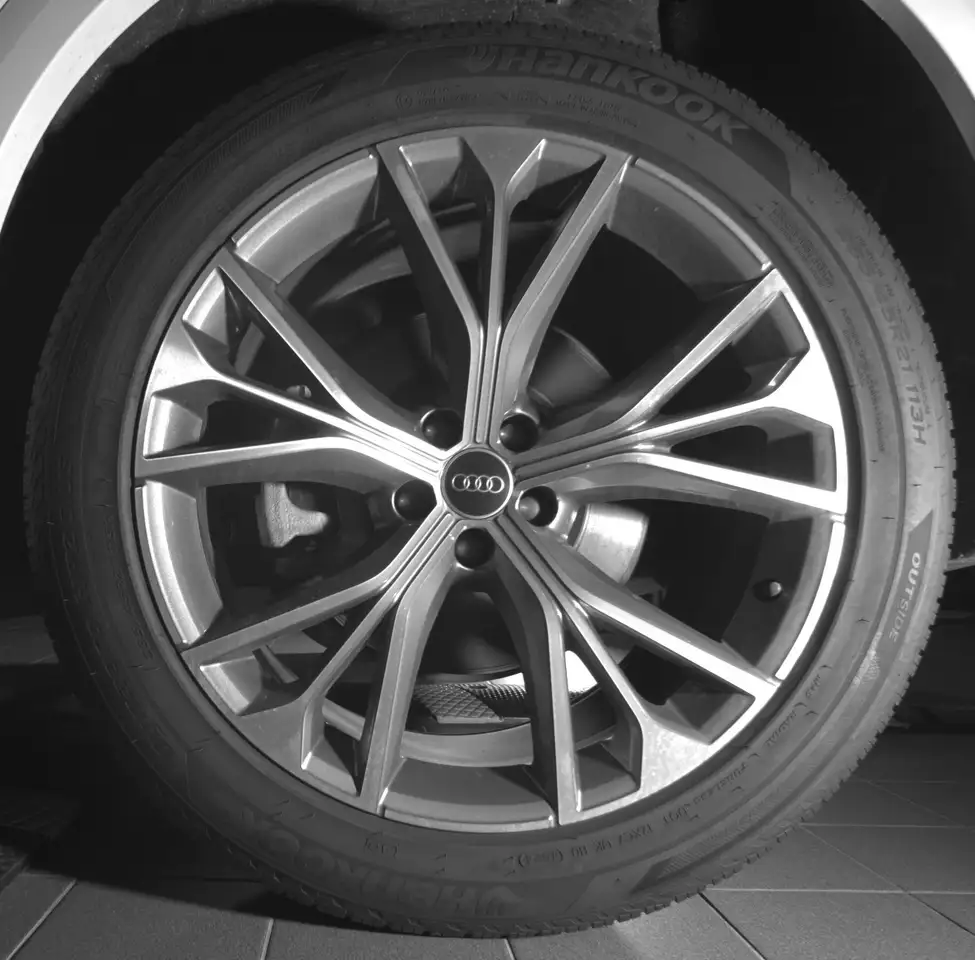Audi Q8 photo Audi Q8
