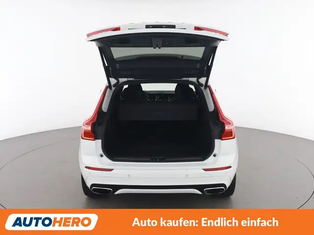 Volvo XC60 view 17