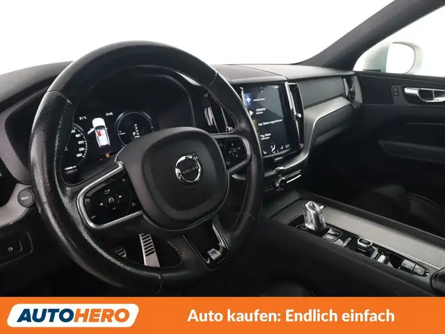 Volvo XC60 view 12
