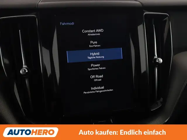 Volvo XC60 view 28