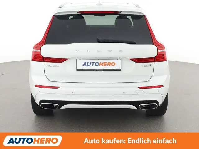 Volvo XC60 view 5