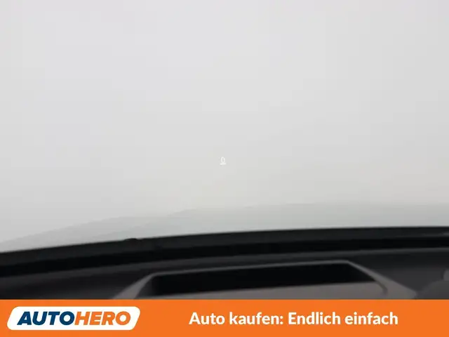 Volvo XC60 view 22