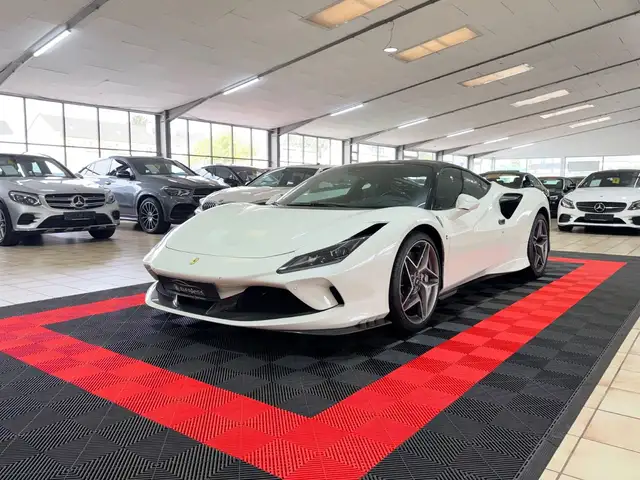 Ferrari F8 Carbon Paket/JBL/Lift