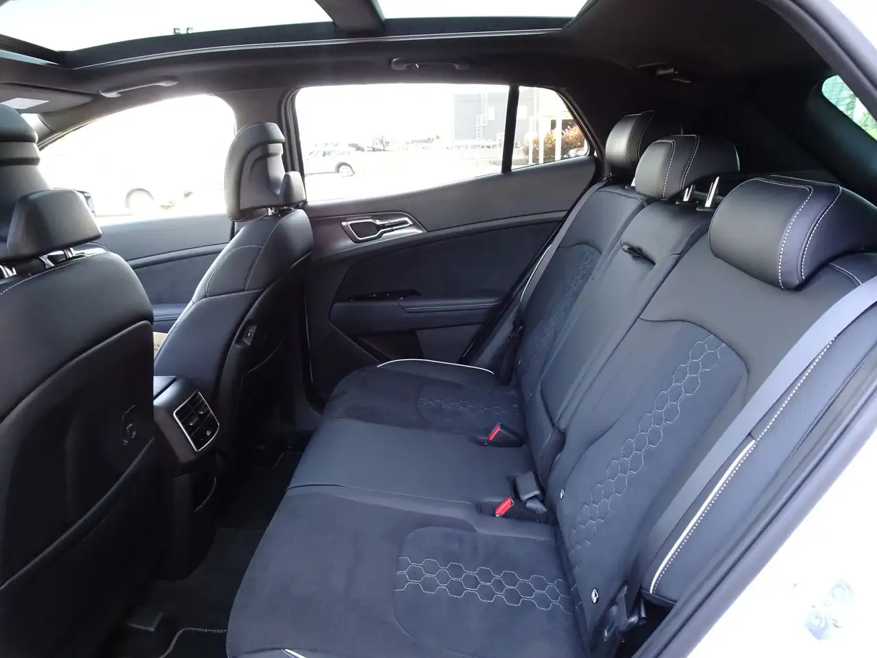 Kia Sportage 5ª serie 1.6 TGDi HEV AT GT-line Plus 9