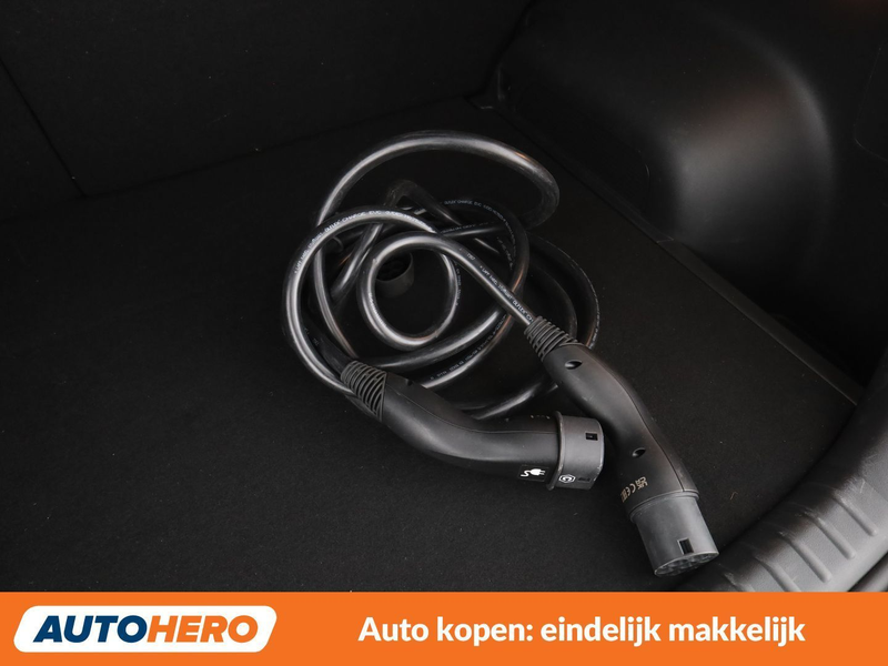 Kia e-Niro electric drive 150 kW Inspiration — photo 36
