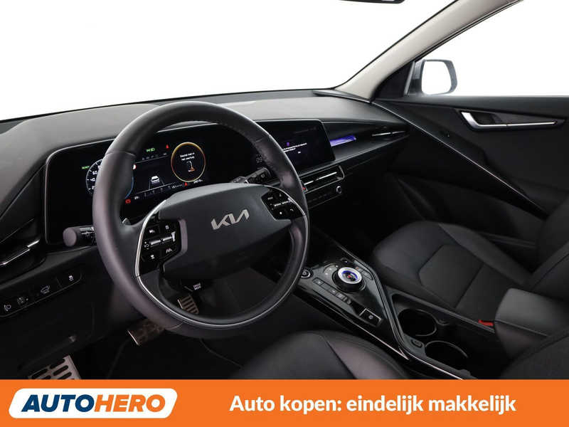 Kia e-Niro electric drive 150 kW Inspiration — photo 12
