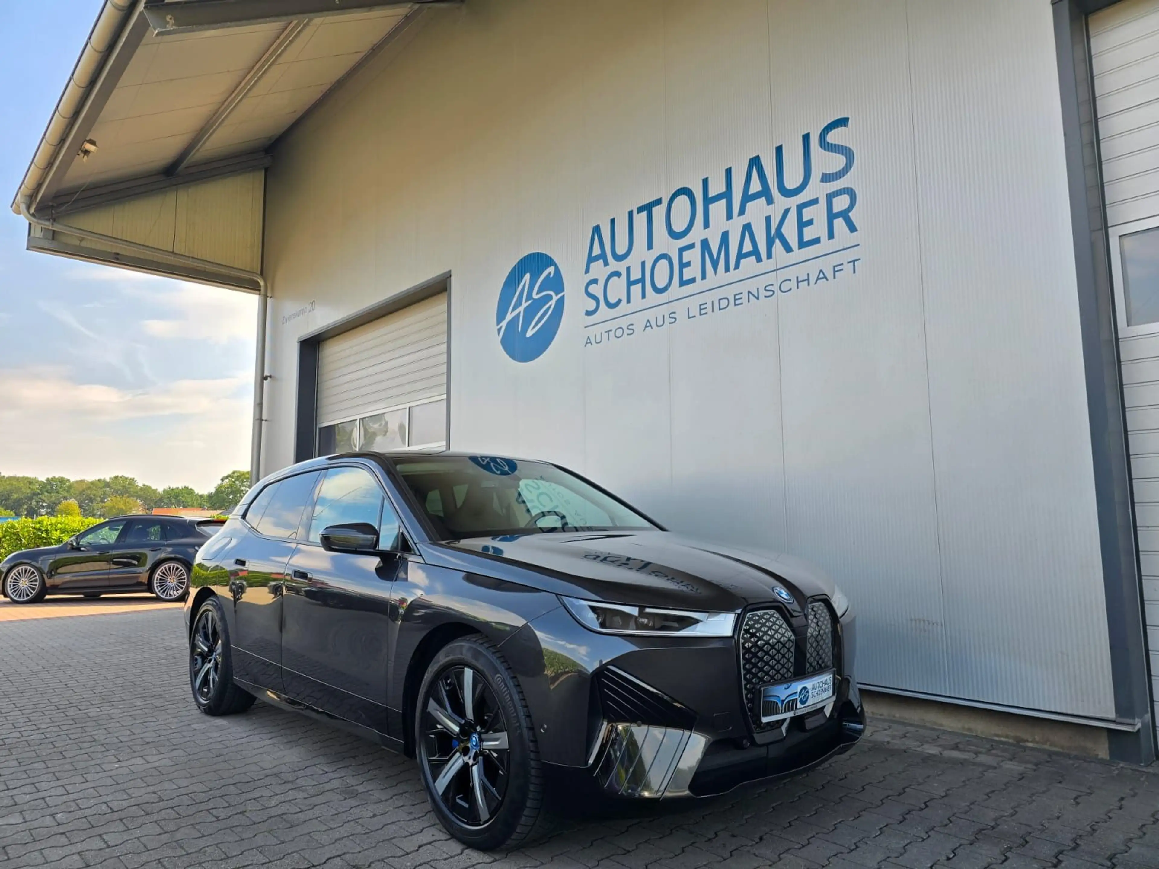 BMW iX xDrive40 Sport*21 Zoll,Dr.Ass.Pro,RFK,SOH:98% — photo 8