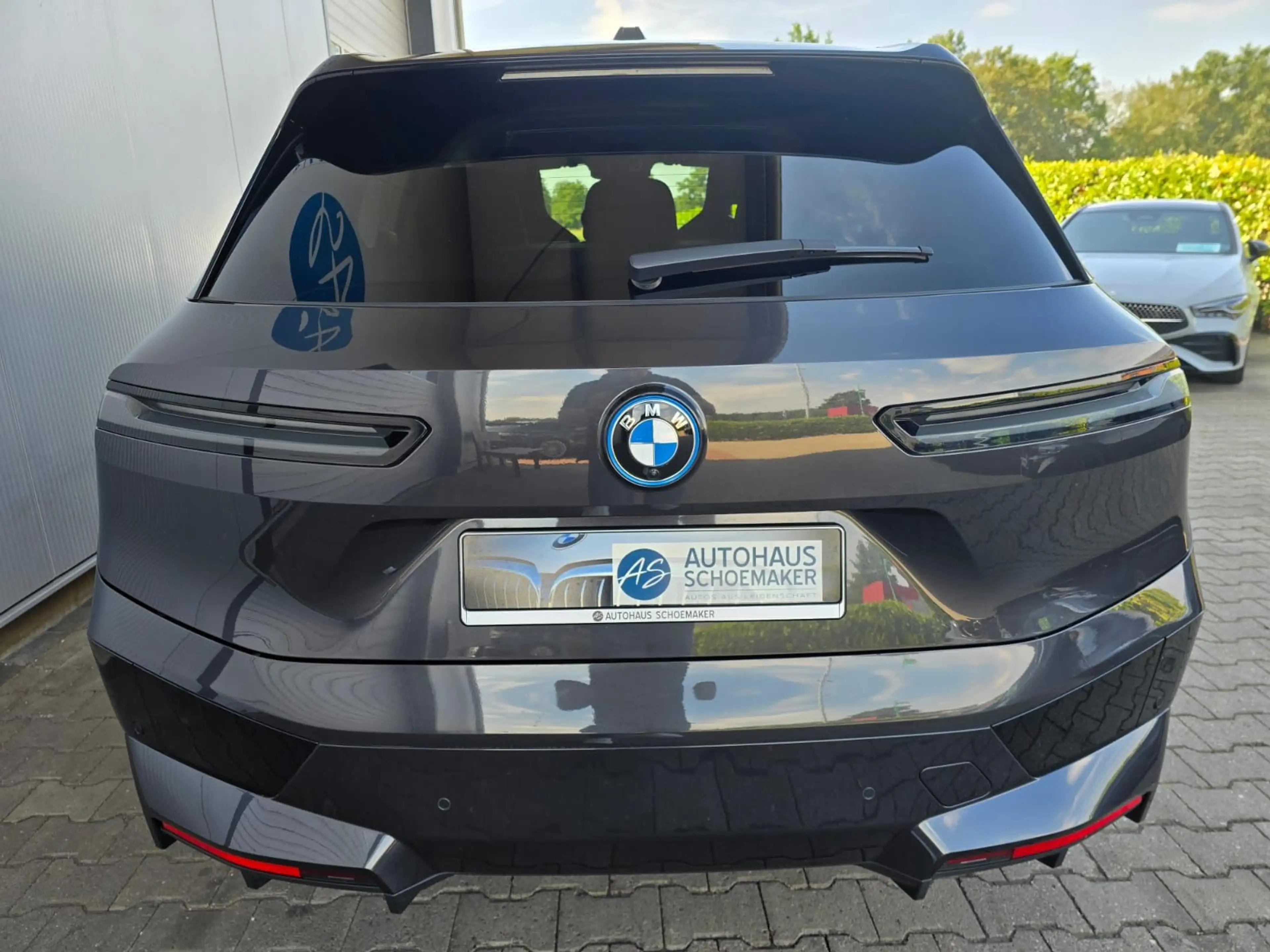 BMW iX xDrive40 Sport*21 Zoll,Dr.Ass.Pro,RFK,SOH:98% — photo 10