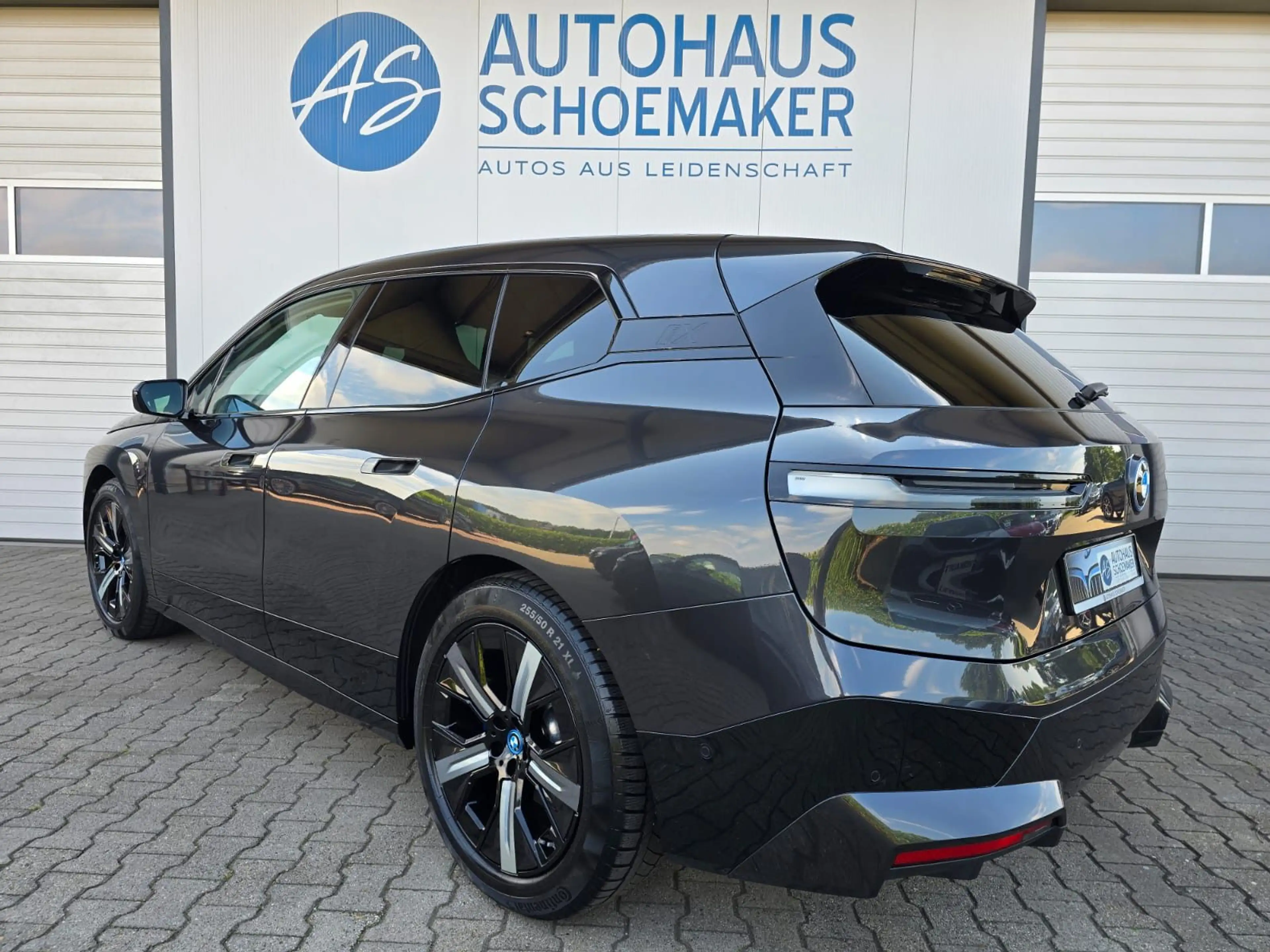 BMW iX xDrive40 Sport*21 Zoll,Dr.Ass.Pro,RFK,SOH:98% — photo 6