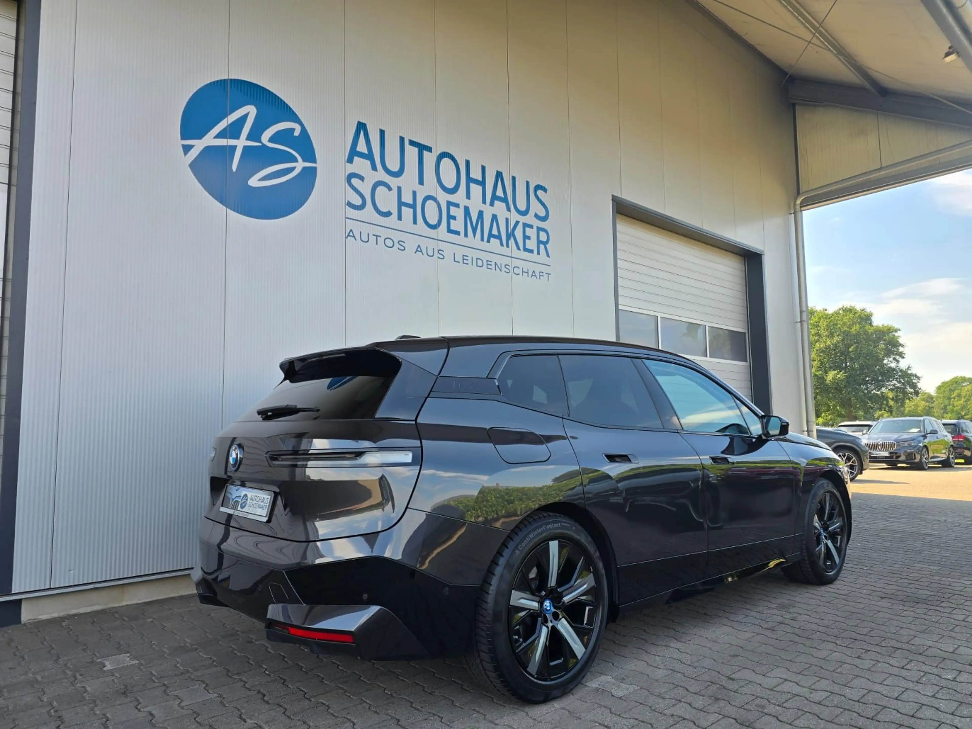 BMW iX xDrive40 Sport*21 Zoll,Dr.Ass.Pro,RFK,SOH:98% — photo 7