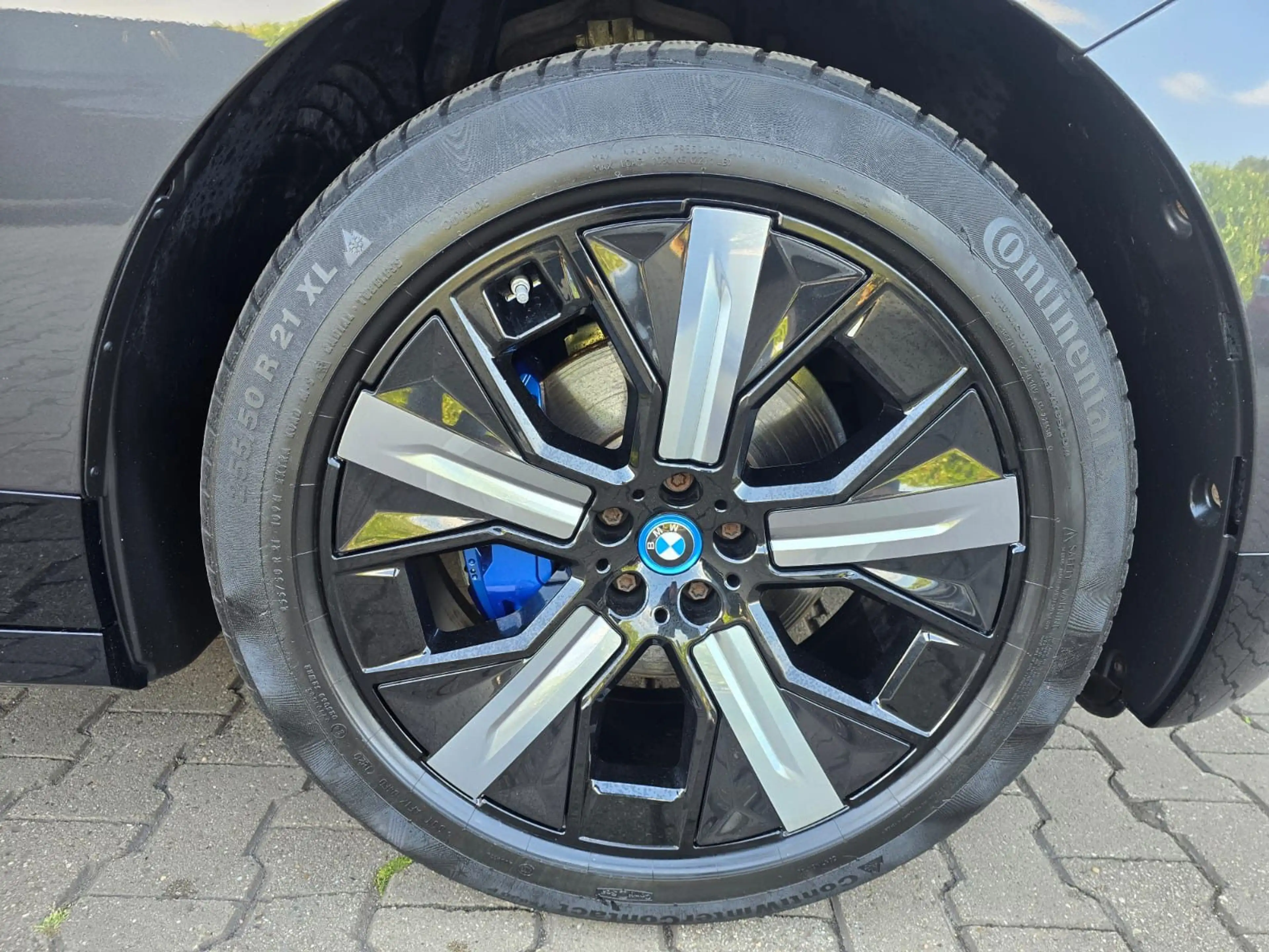 BMW iX xDrive40 Sport*21 Zoll,Dr.Ass.Pro,RFK,SOH:98% — photo 11