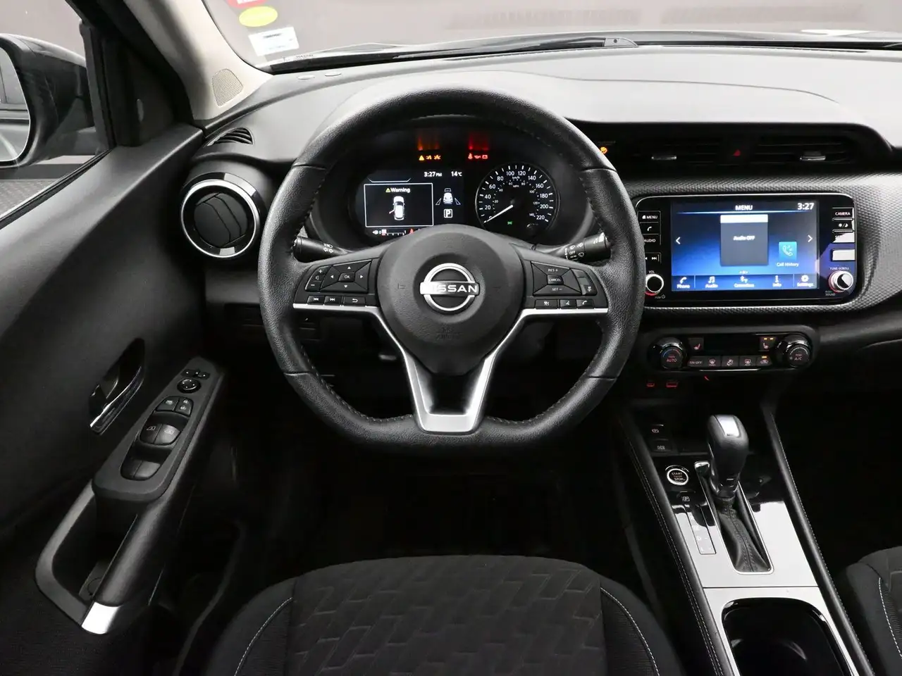 Nissan Kicks снимка Nissan Kicks
