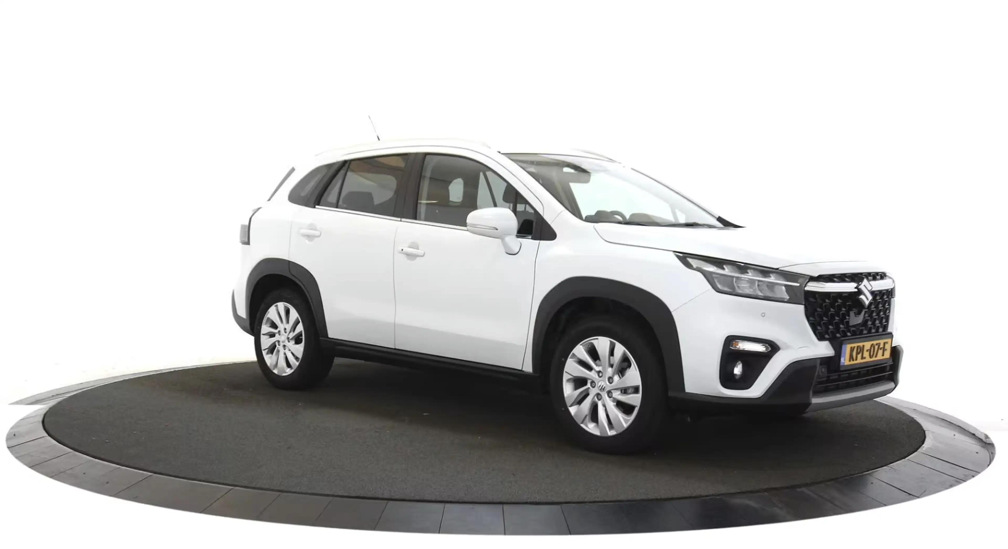 Suzuki S-Cross 1.4 Boosterjet Select Hybrid Camera / Navigatie / — photo 7