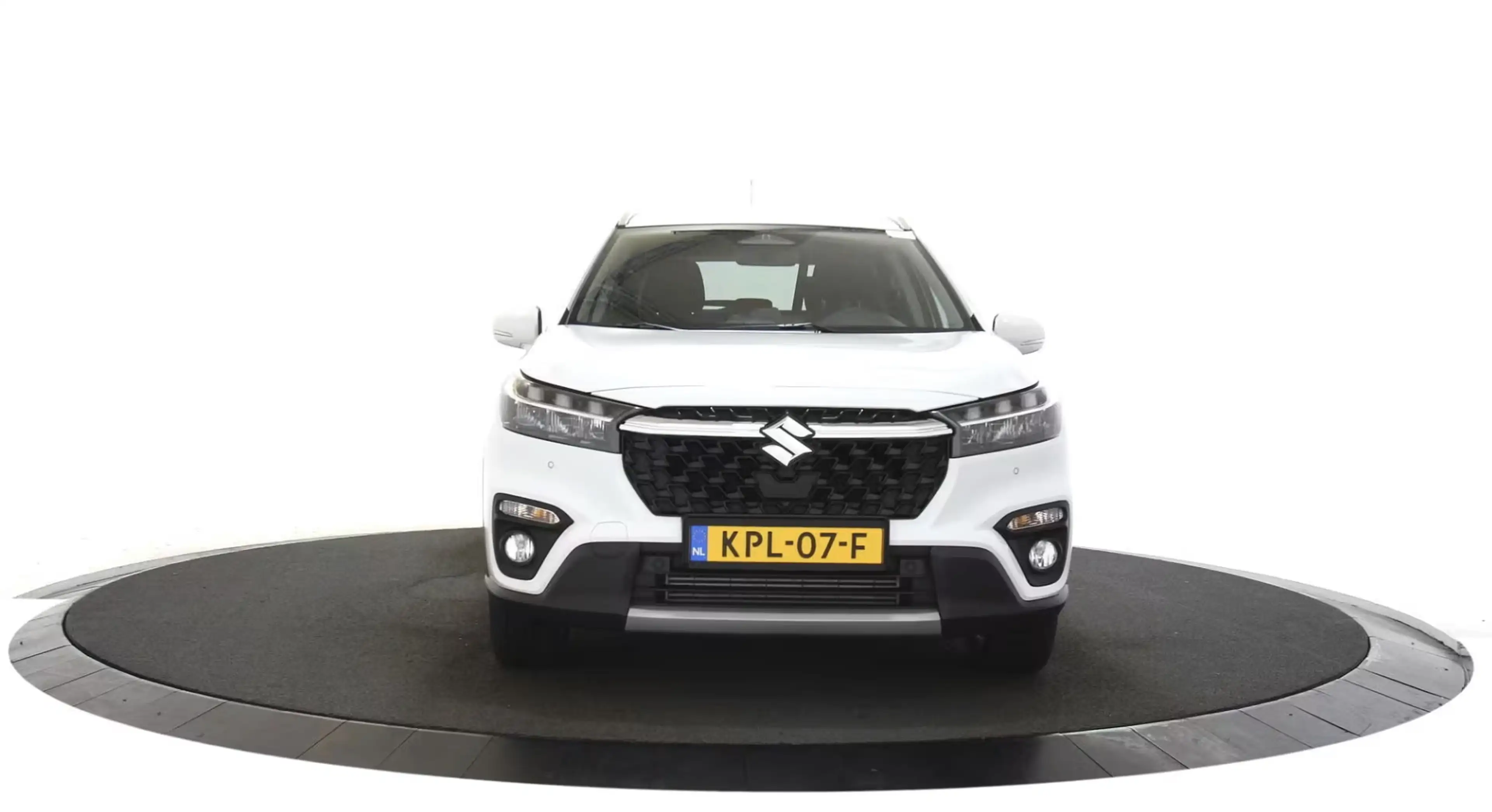 Suzuki S-Cross 1.4 Boosterjet Select Hybrid Camera / Navigatie / — photo 8