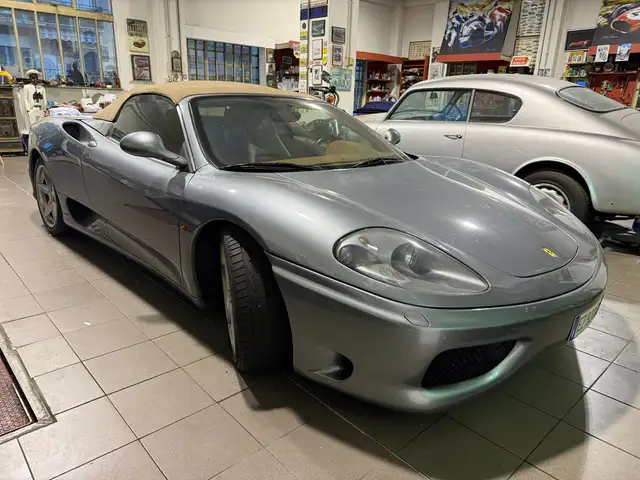 Ferrari 360 360 3.6 Spider F1