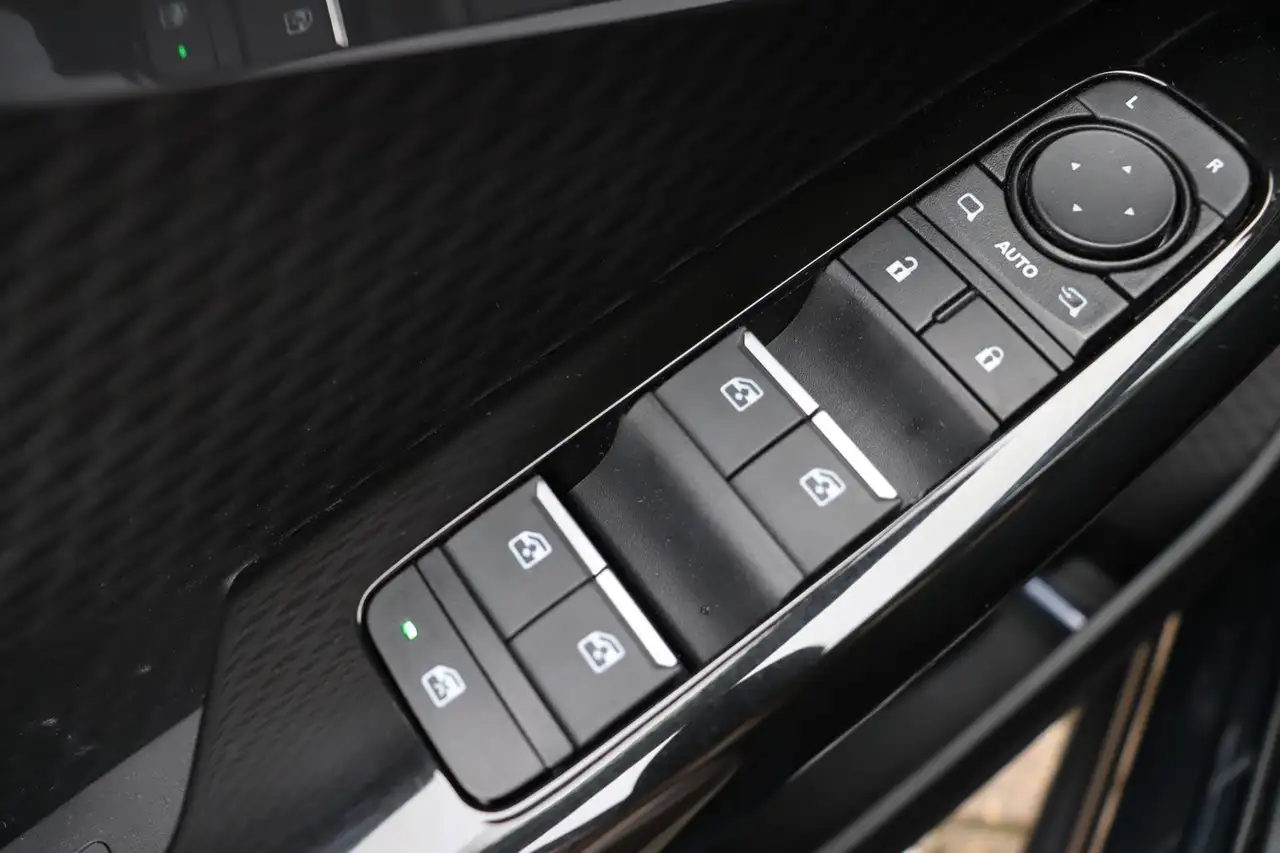 Toyota Urban Cruiser 2026 — фото 13