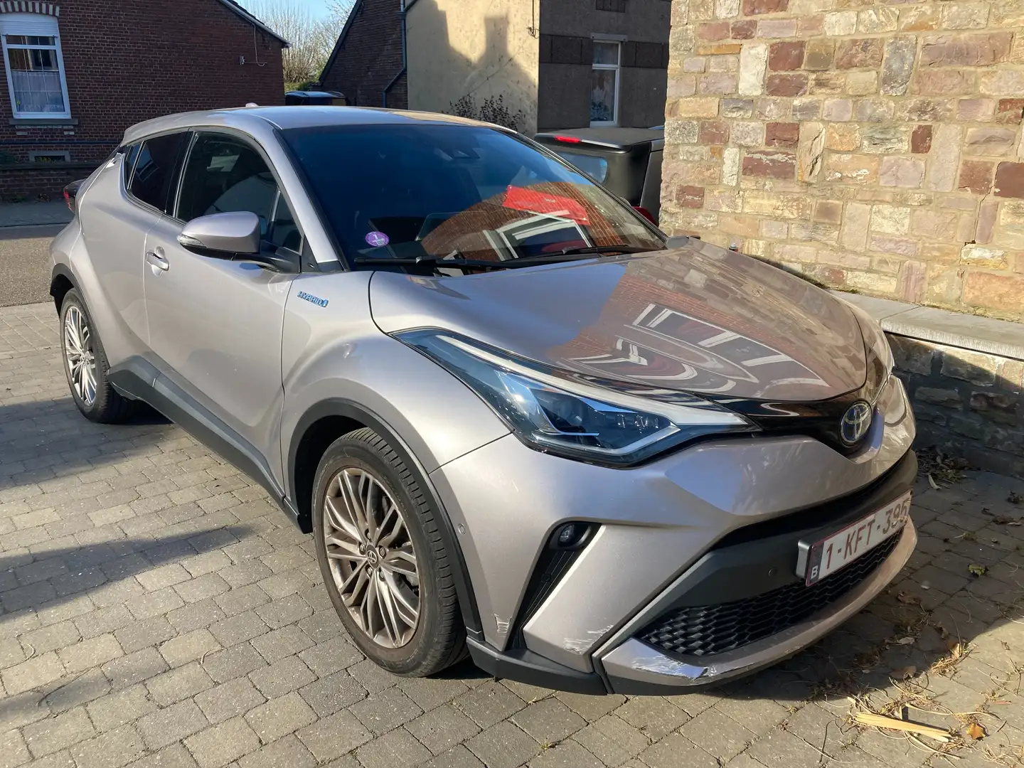 Toyota C-HR C-HR 1.8i VVT-i Hybrid C-Hic Bi-Tone E-CVT Argent - 1