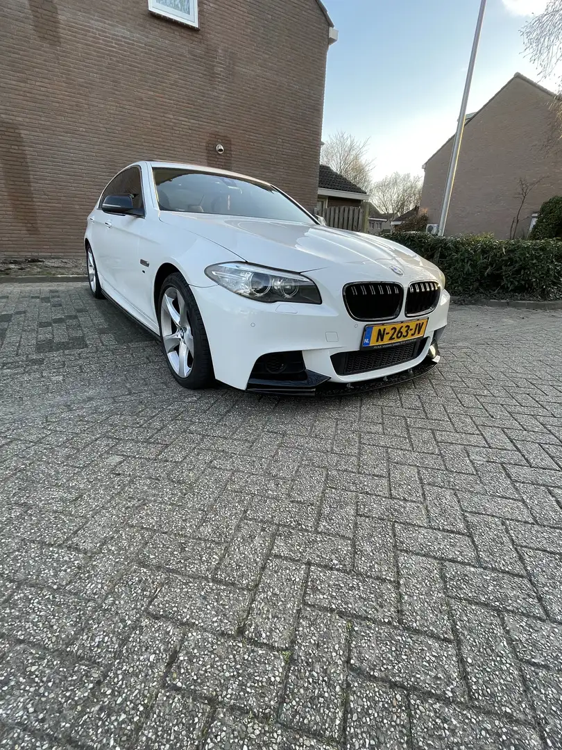 BMW 528 BMW 528iA F10 VERKOCHT Wit - 2