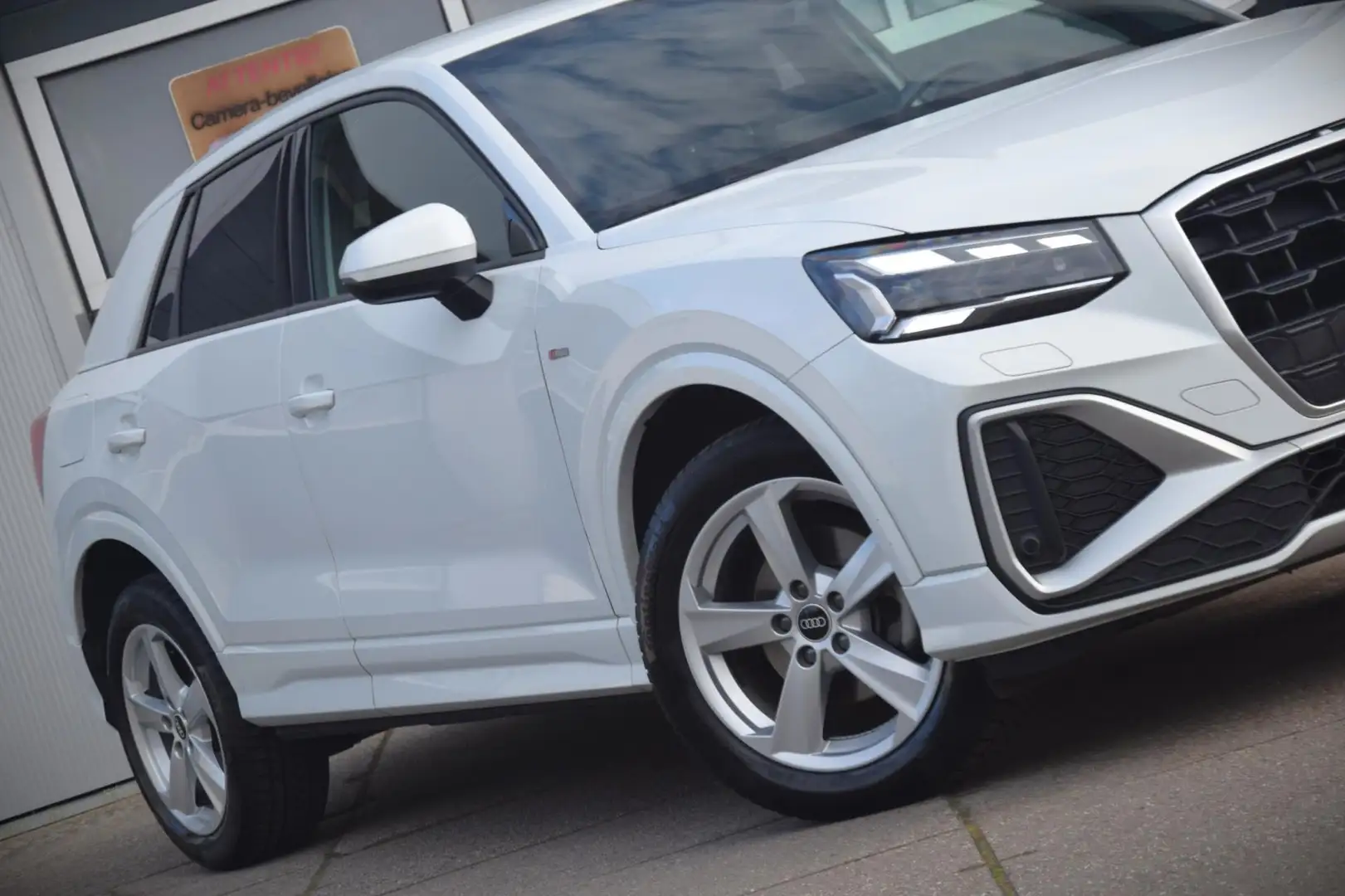 Audi Q2 35 TFSI S Edition CAMERA/VERWARMDE VOORSTOELEN/S-L Bianco - 2